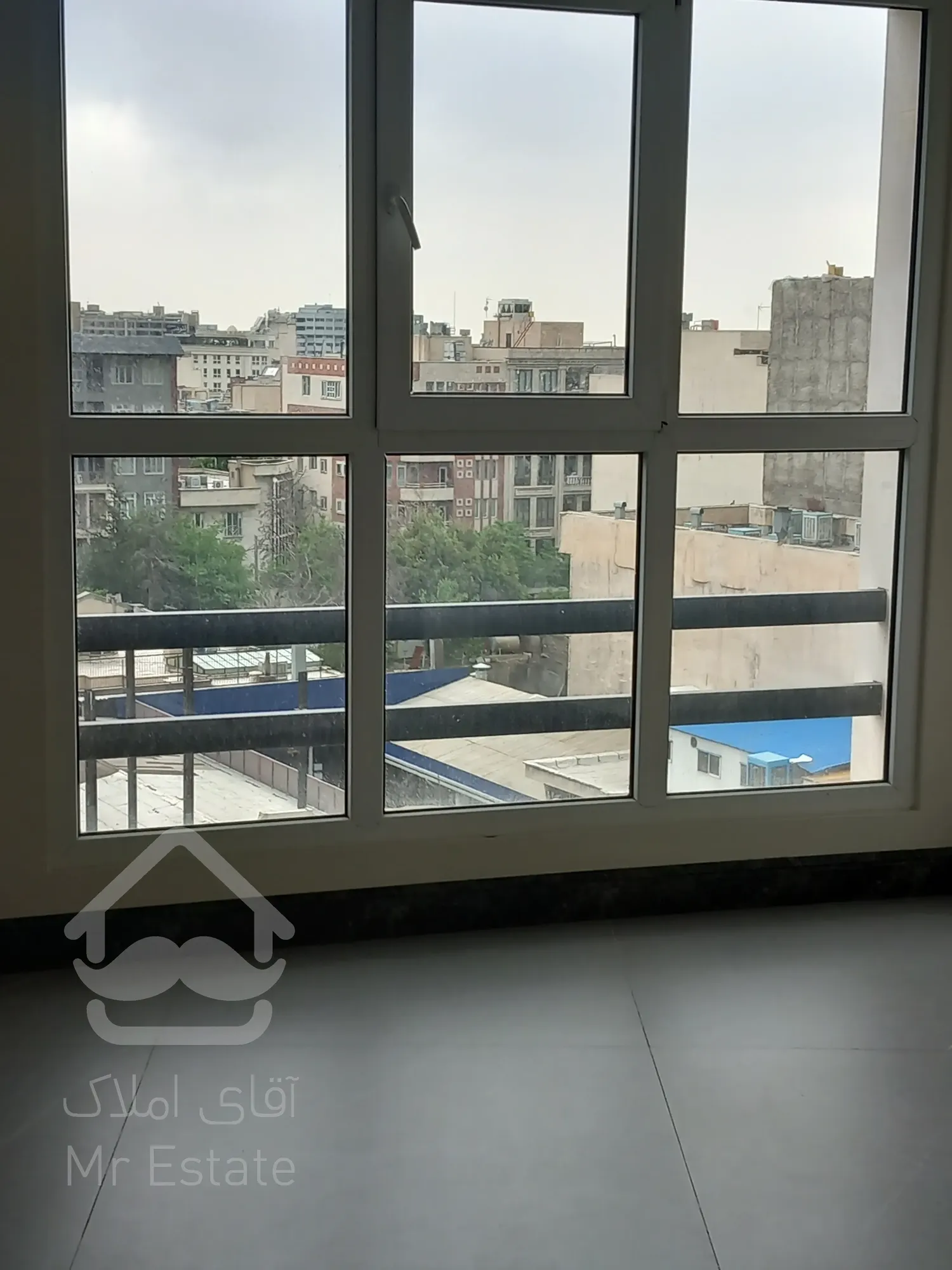 145 متری دیباجی