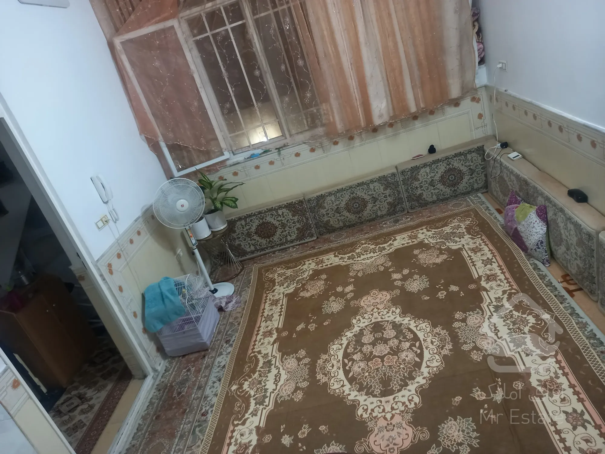 خانه پشت قواره دو طبقه در شهرک فاطمیه