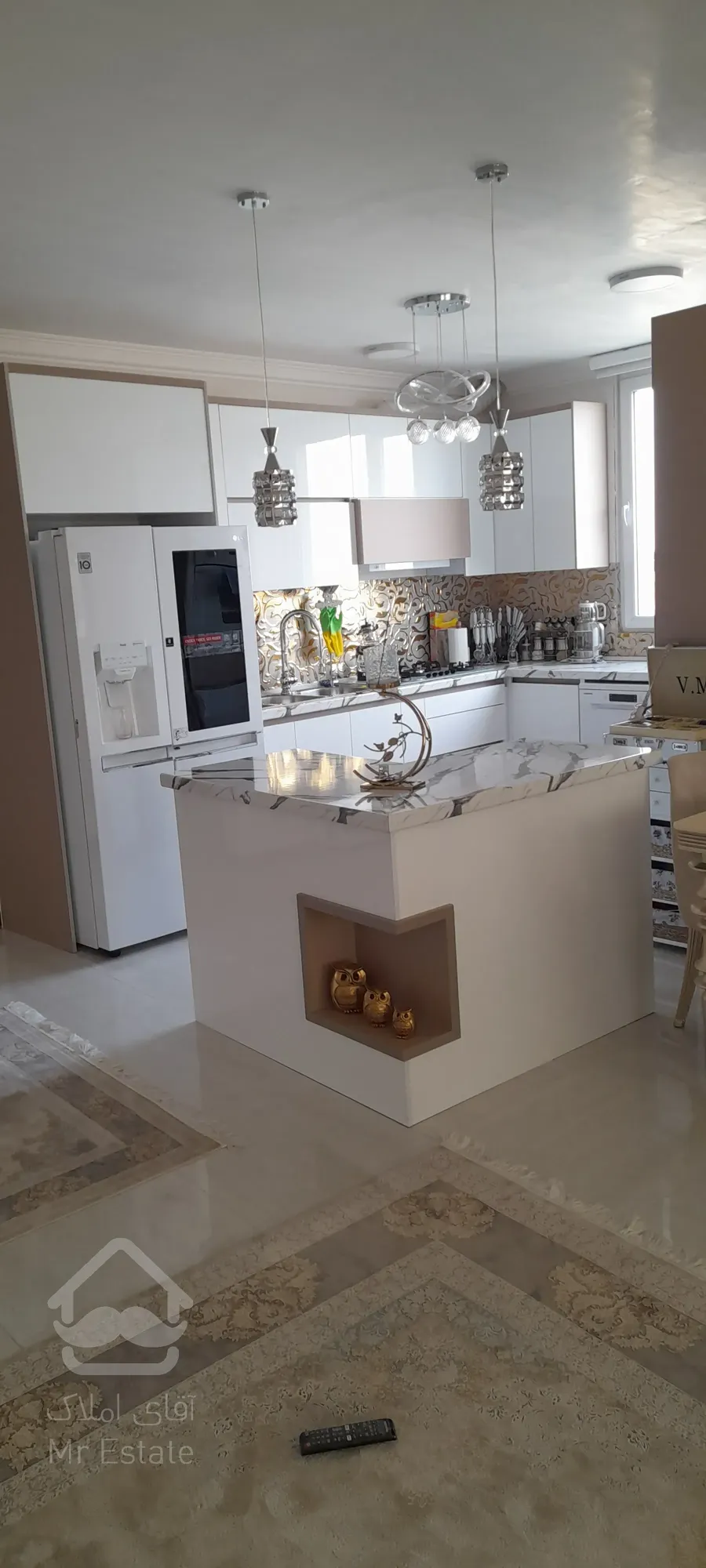 اپارتمان۱۳۰مترشیک خیابان چمران