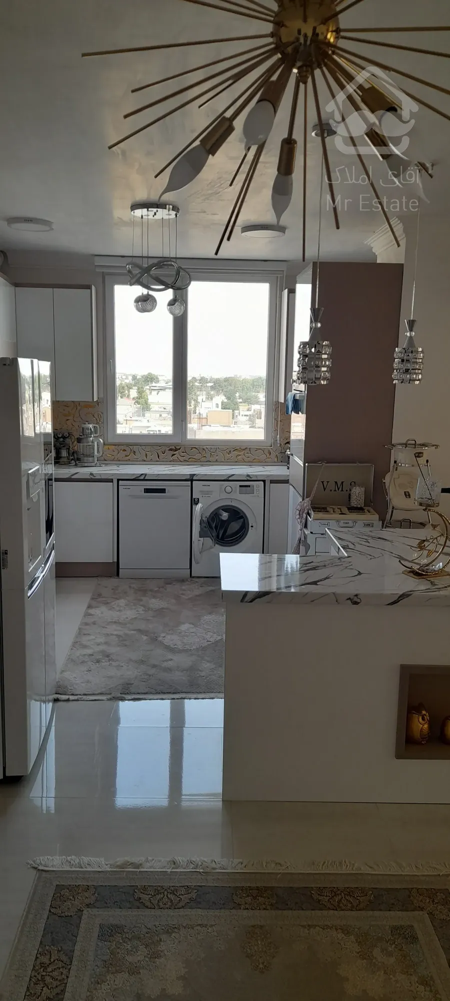 اپارتمان۱۳۰مترشیک خیابان چمران