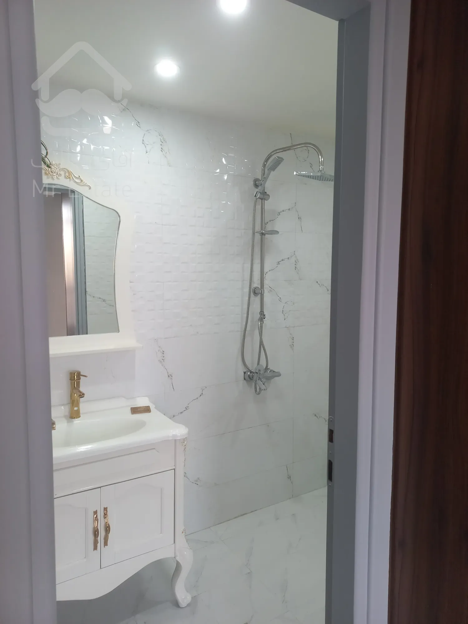 فروش 113 متری دولت