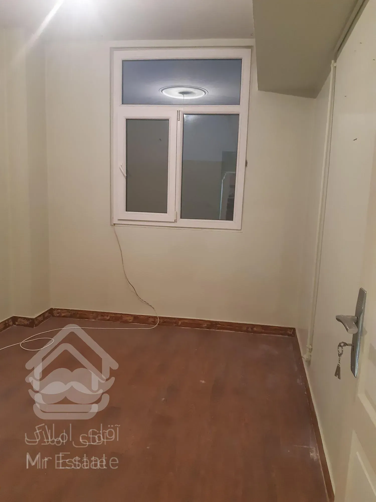 فروش ۸۳ متر ۲ خواب با ۳۰ حیاط اختصاصی