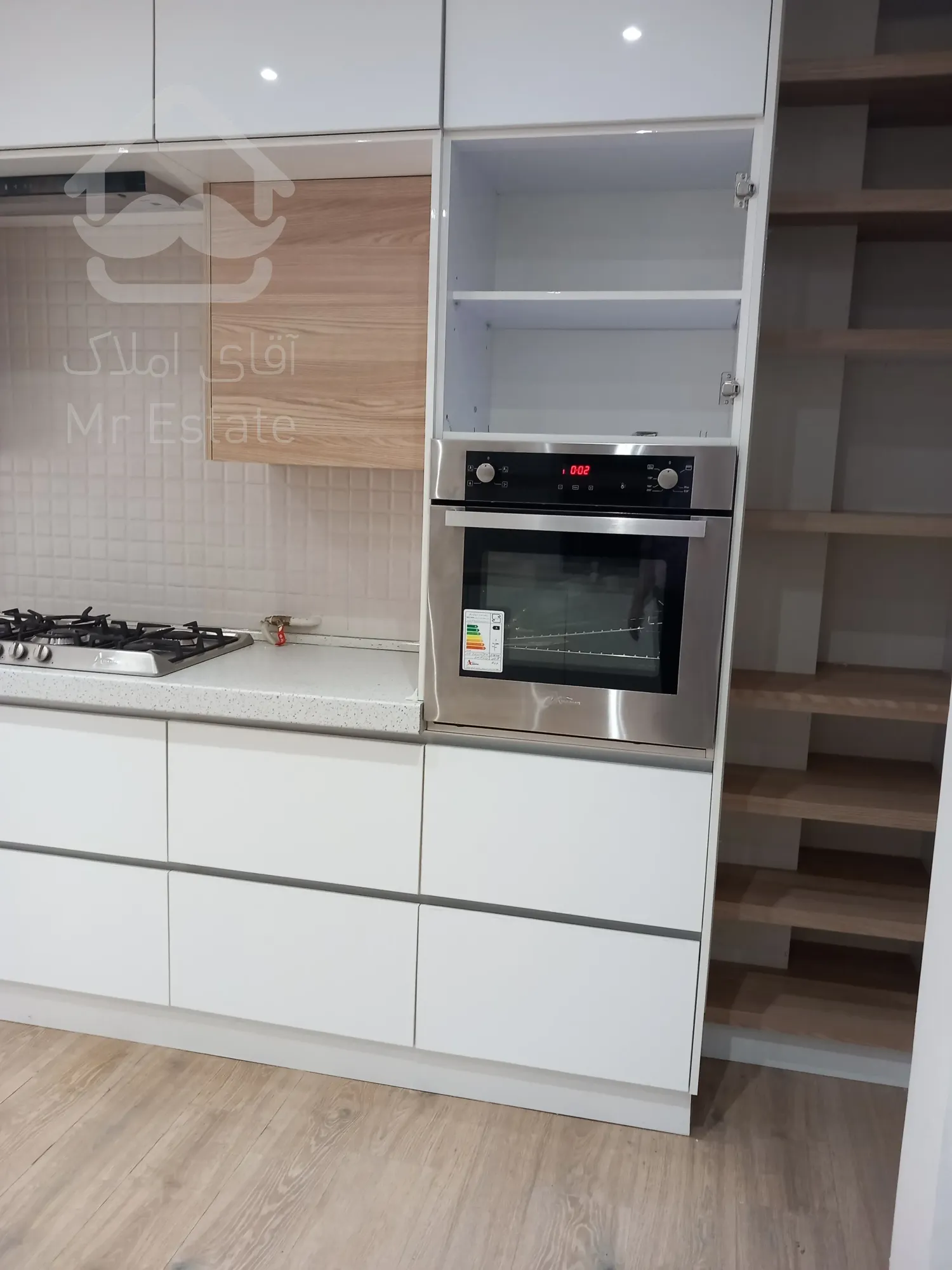 فروش 176 متری پاسداران