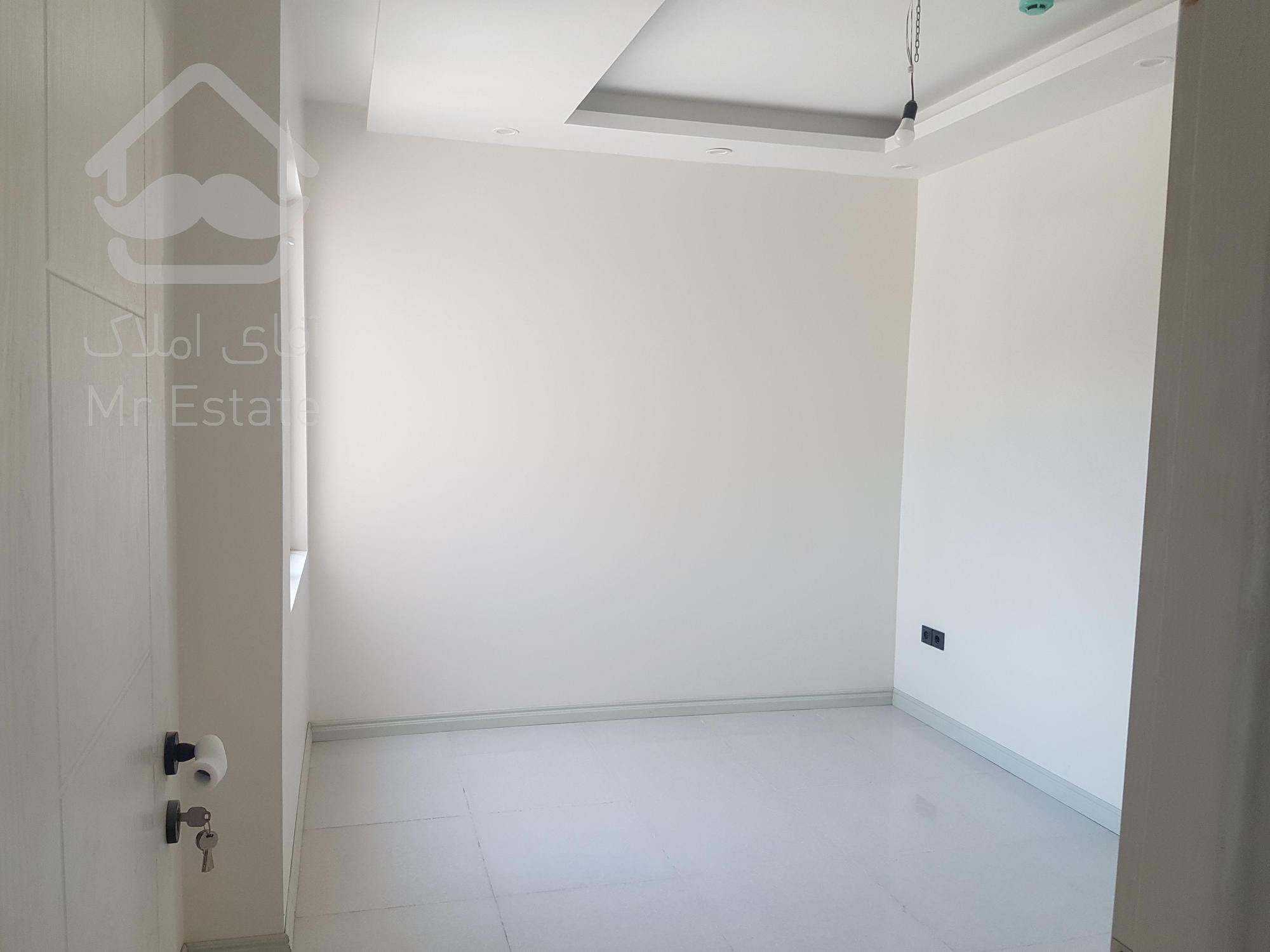 فروش آپارتمان در جمالزاده/نوساز/۹۶ متری