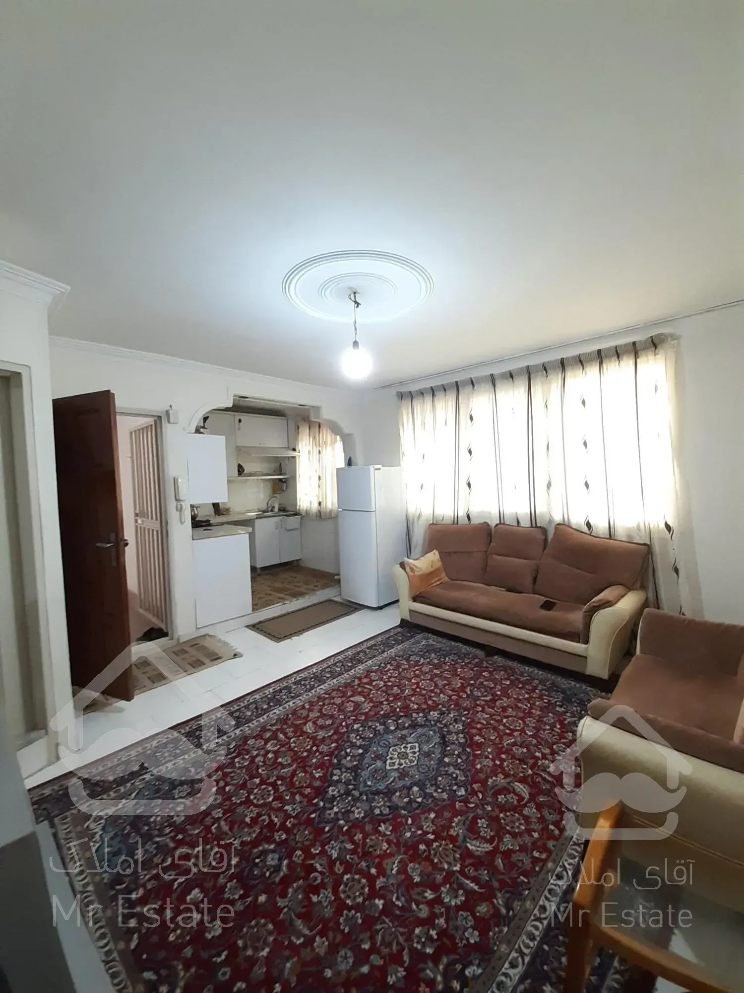 فروش ۴۰ متر ۱ خواب با سالن پرده خور در کارون