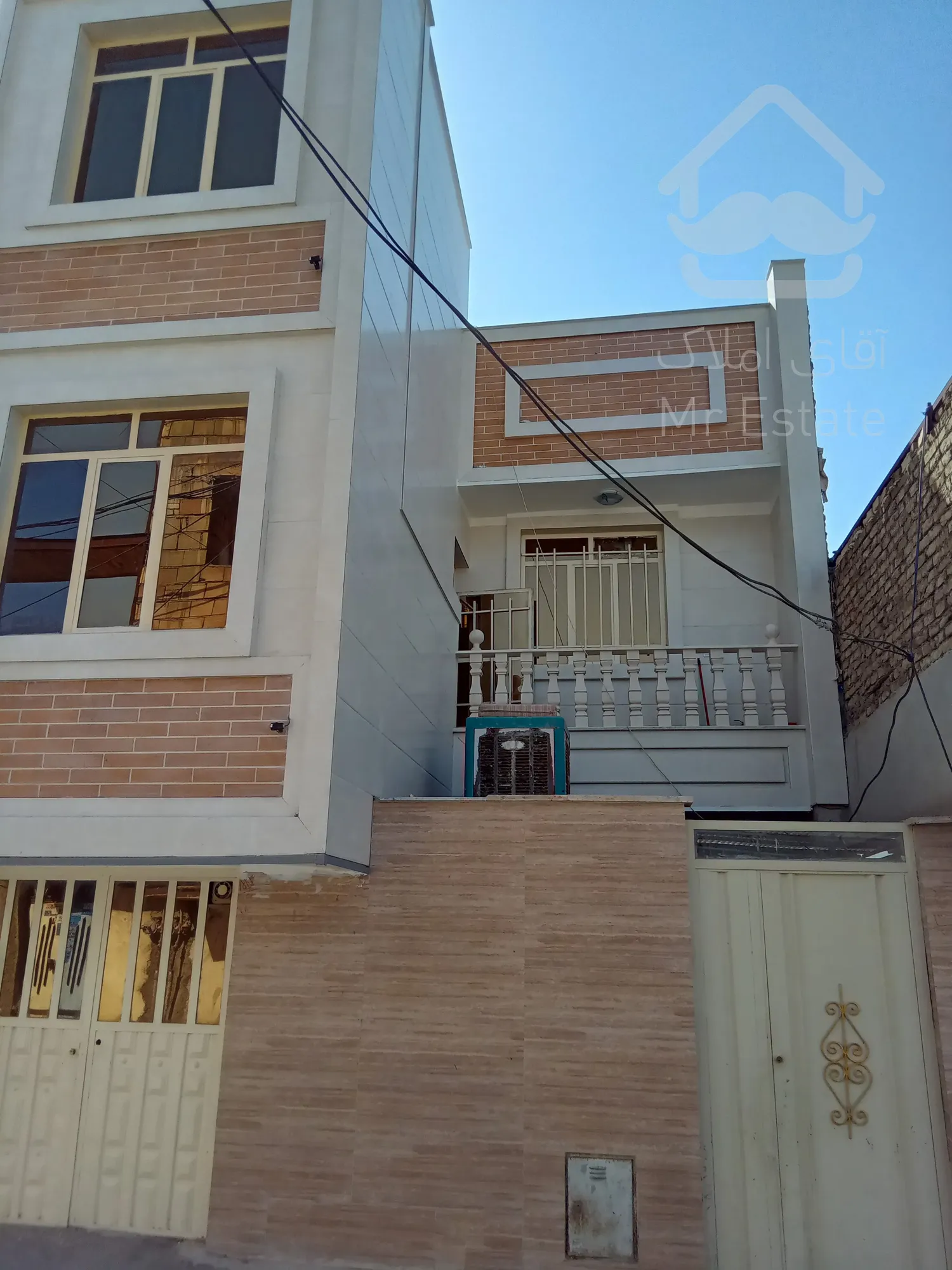 اپارتمان دو طبقه