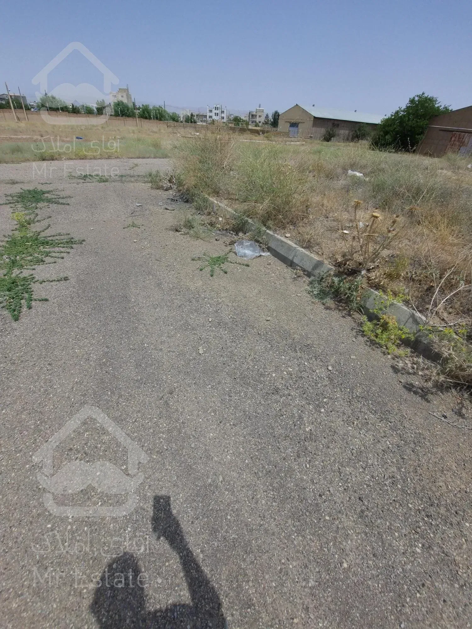 فروش ملک با کاربری انبار وحمل ونقل