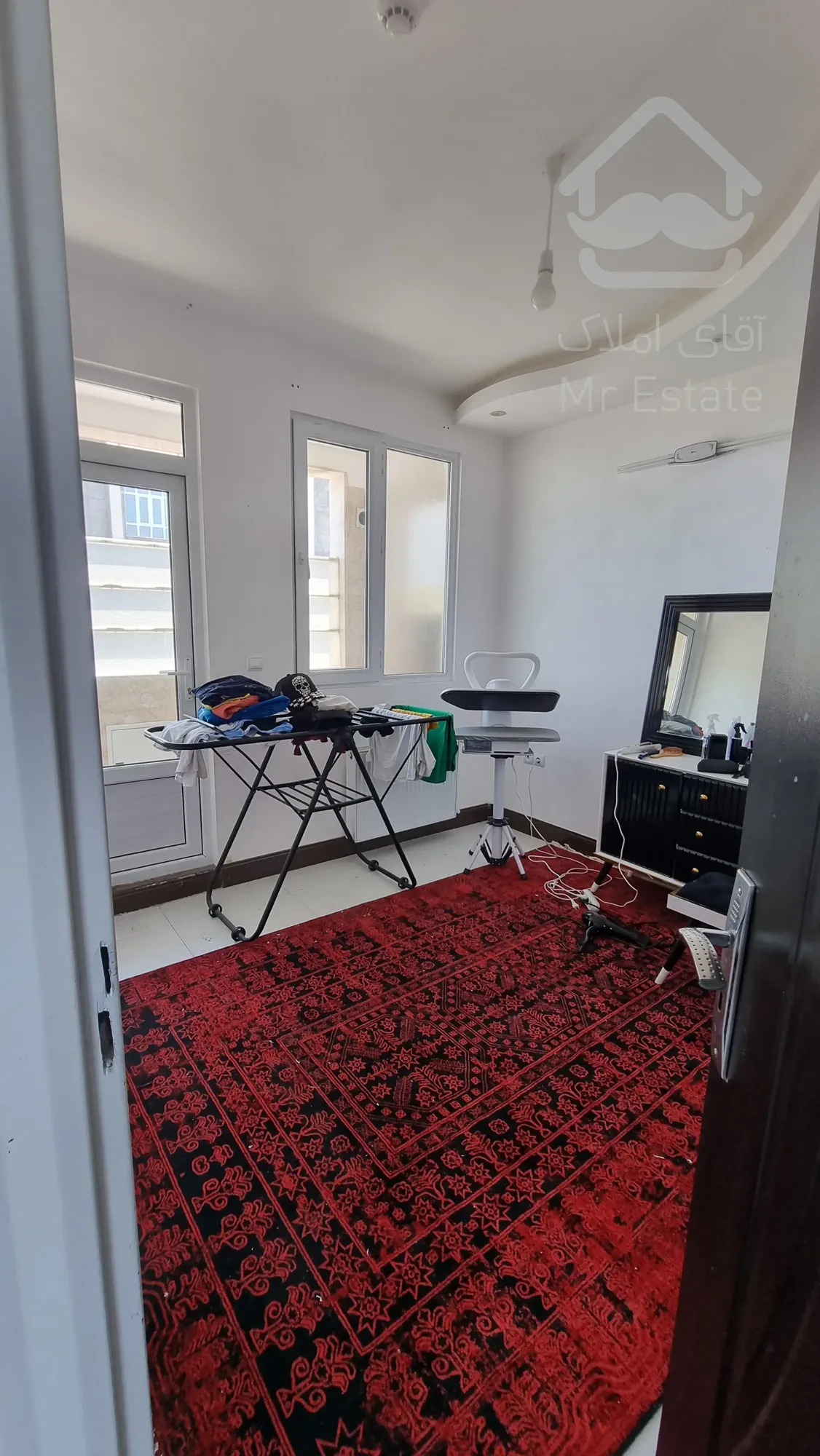 اپارتمان تک واحدی سه بحر غرق در نور بسیار خوش نقشه مناسب عروس و داماد