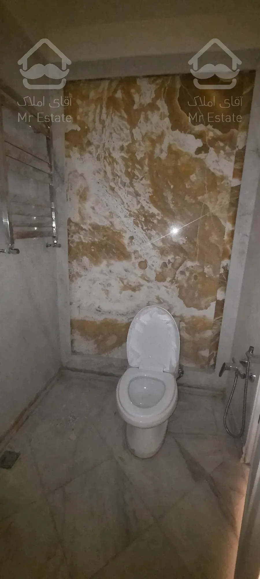 فروش آپارتمان ۱۸۰ متری درفرمانیه ۱