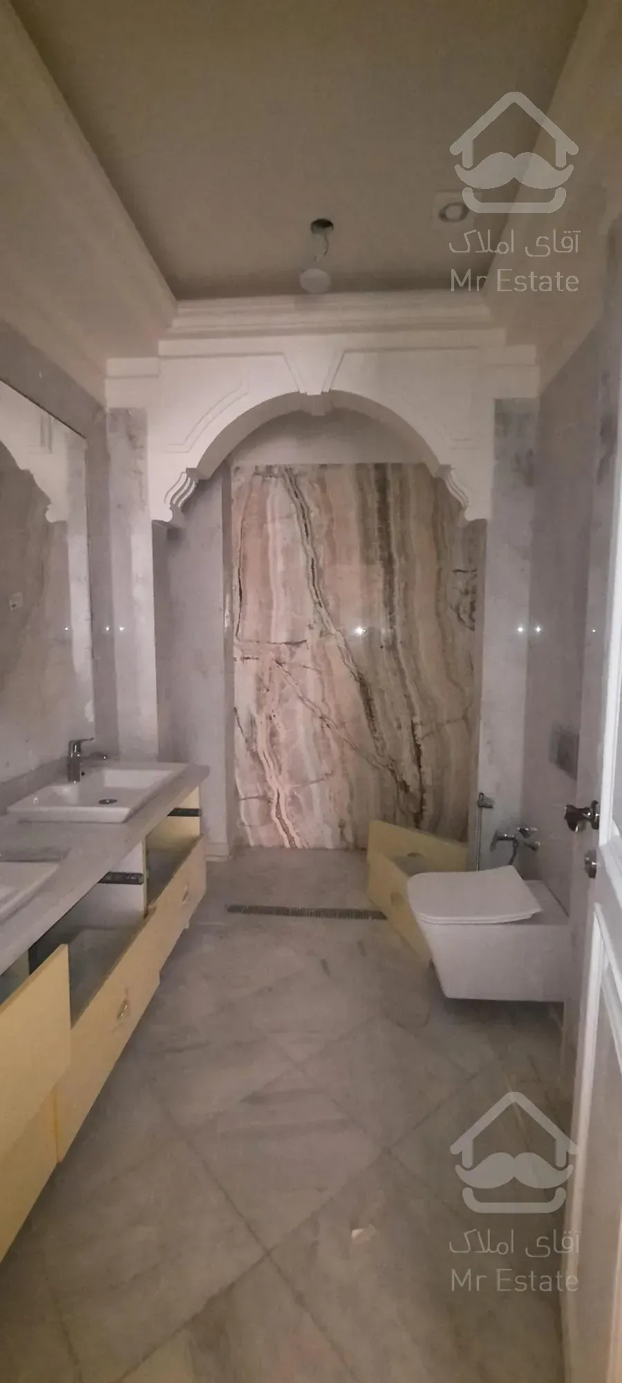 فروش آپارتمان ۱۸۰ متری درفرمانیه ۱