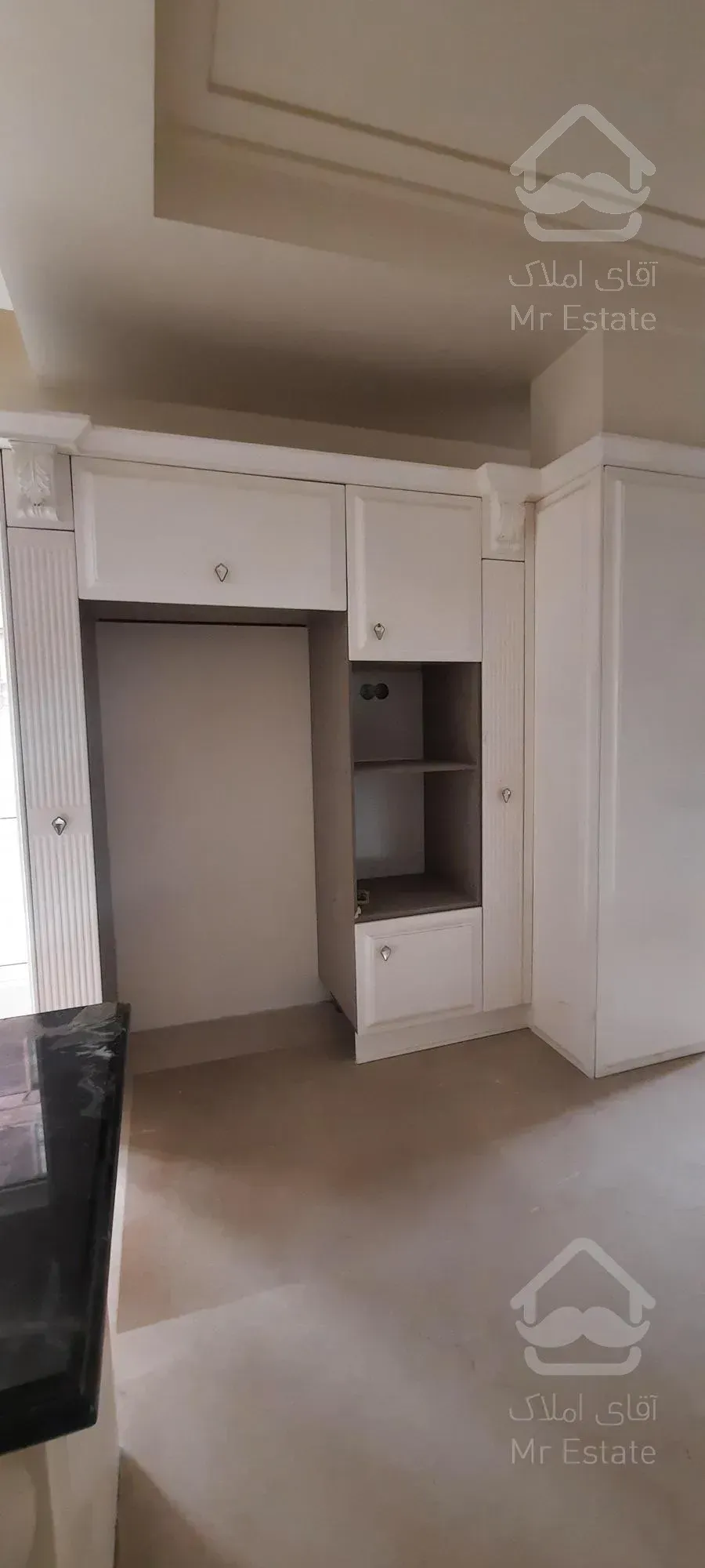 فروش آپارتمان ۱۸۰ متری درفرمانیه ۱