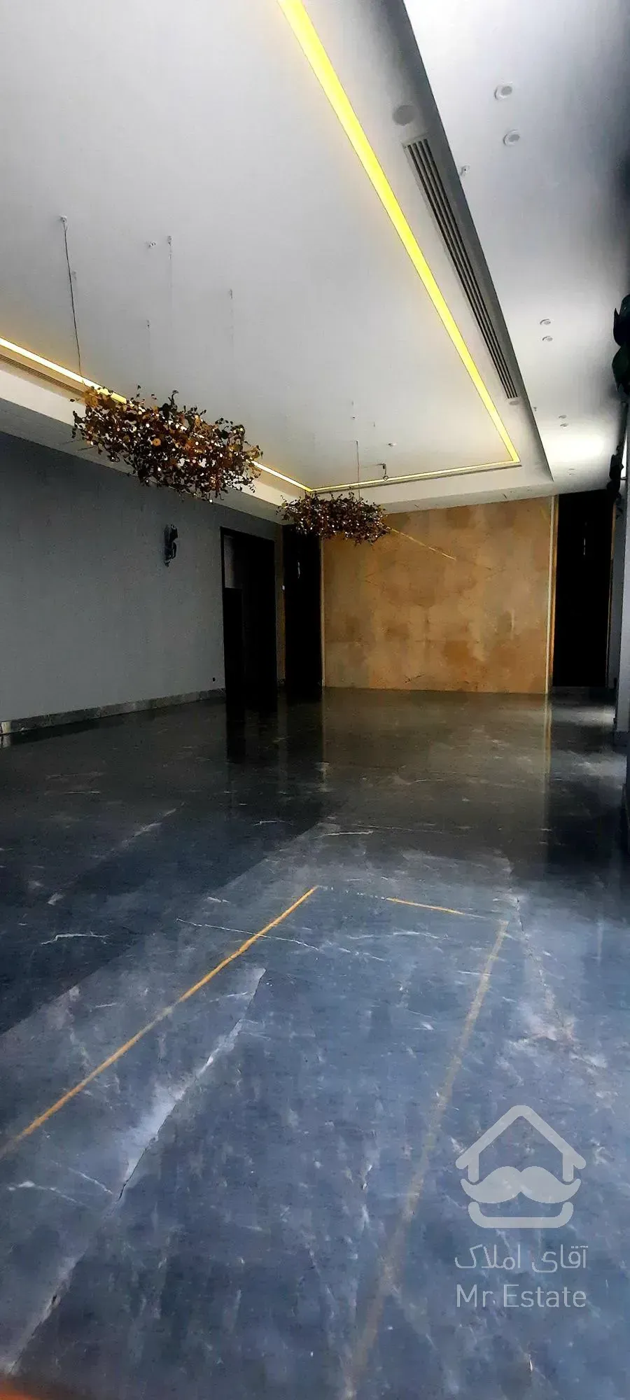 فروش پنتهاوس ۴۰۰ متری در کامرانیه