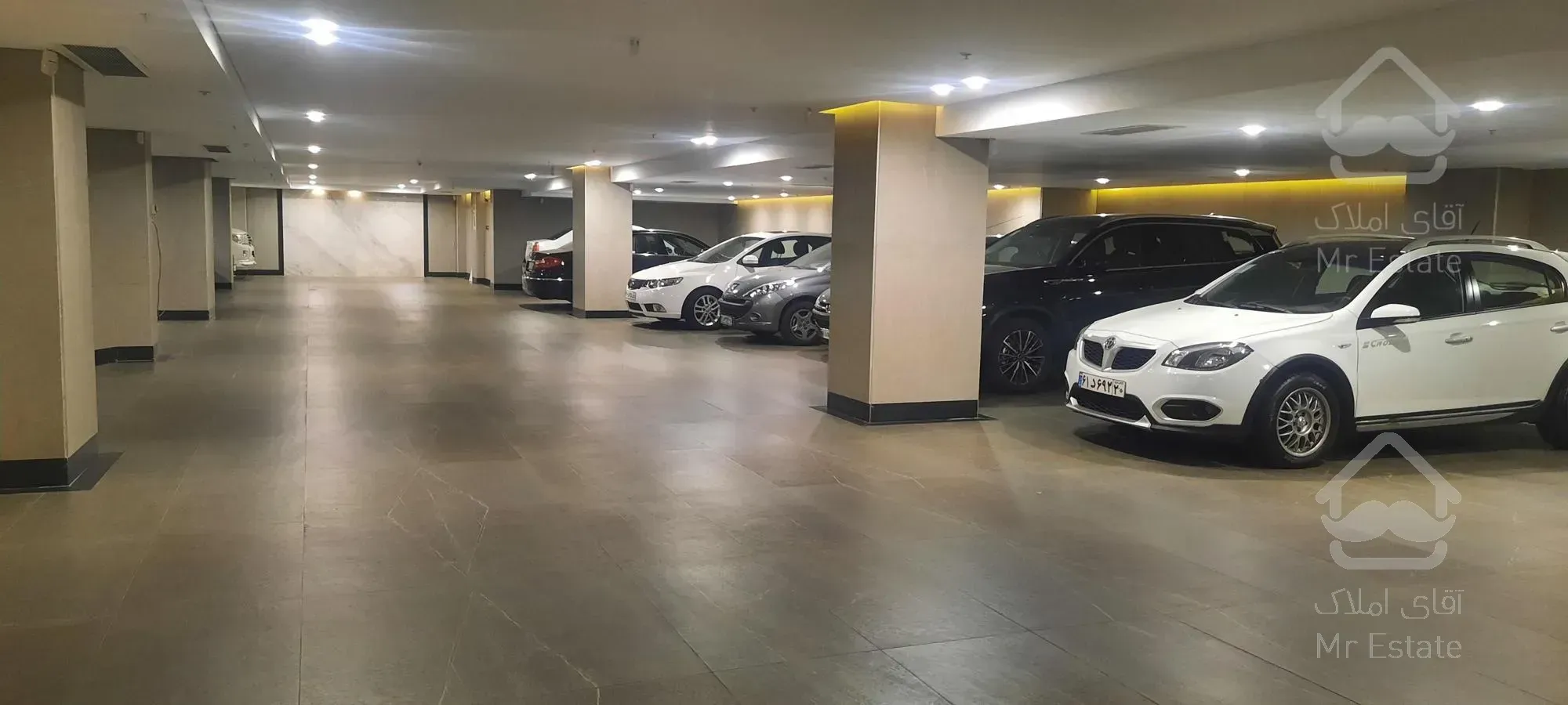 فروش آپارتمان ۲۶۸ متری  مدرن در کامرانیه