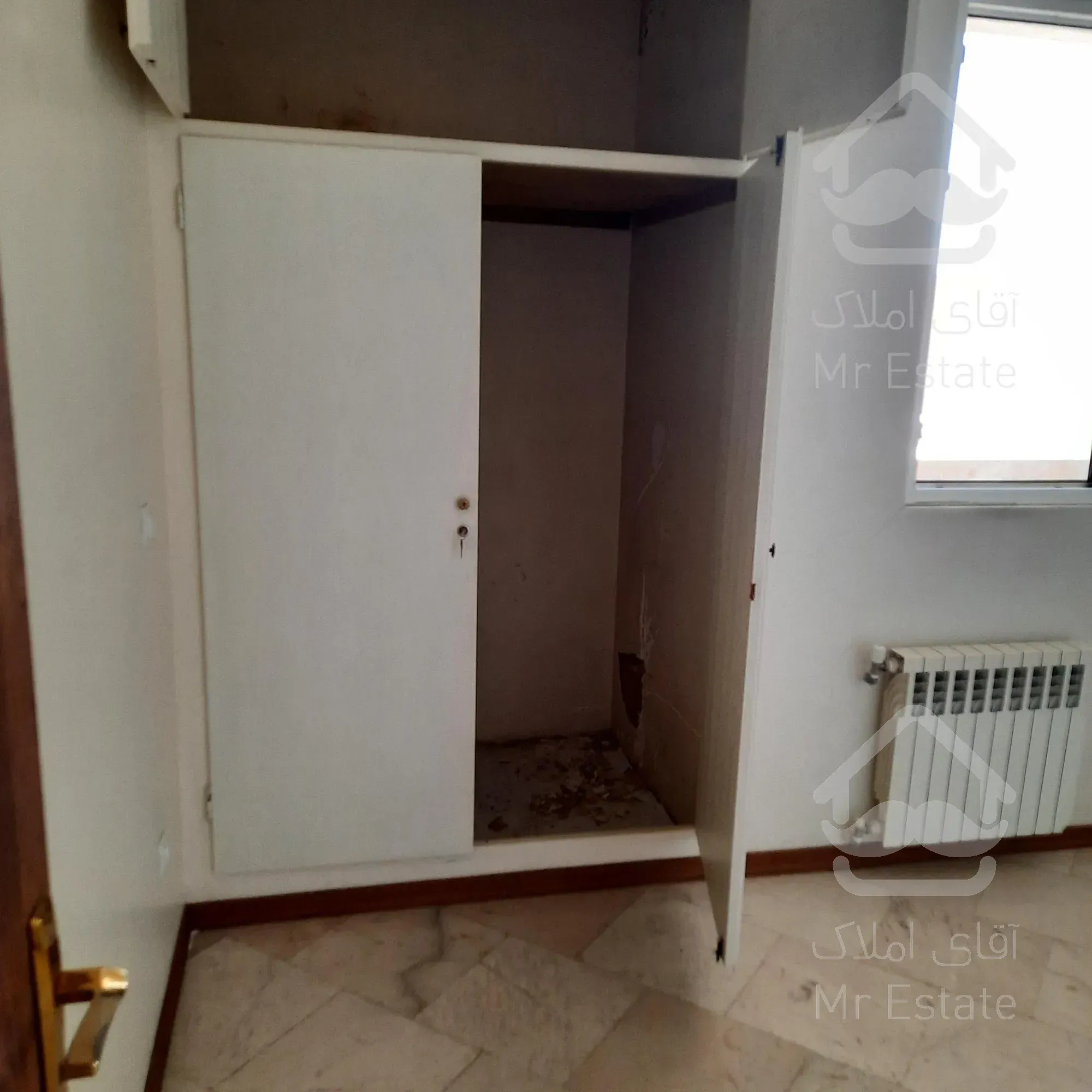 ۱۲۰ متر سه خوابه فول میدان سپاه