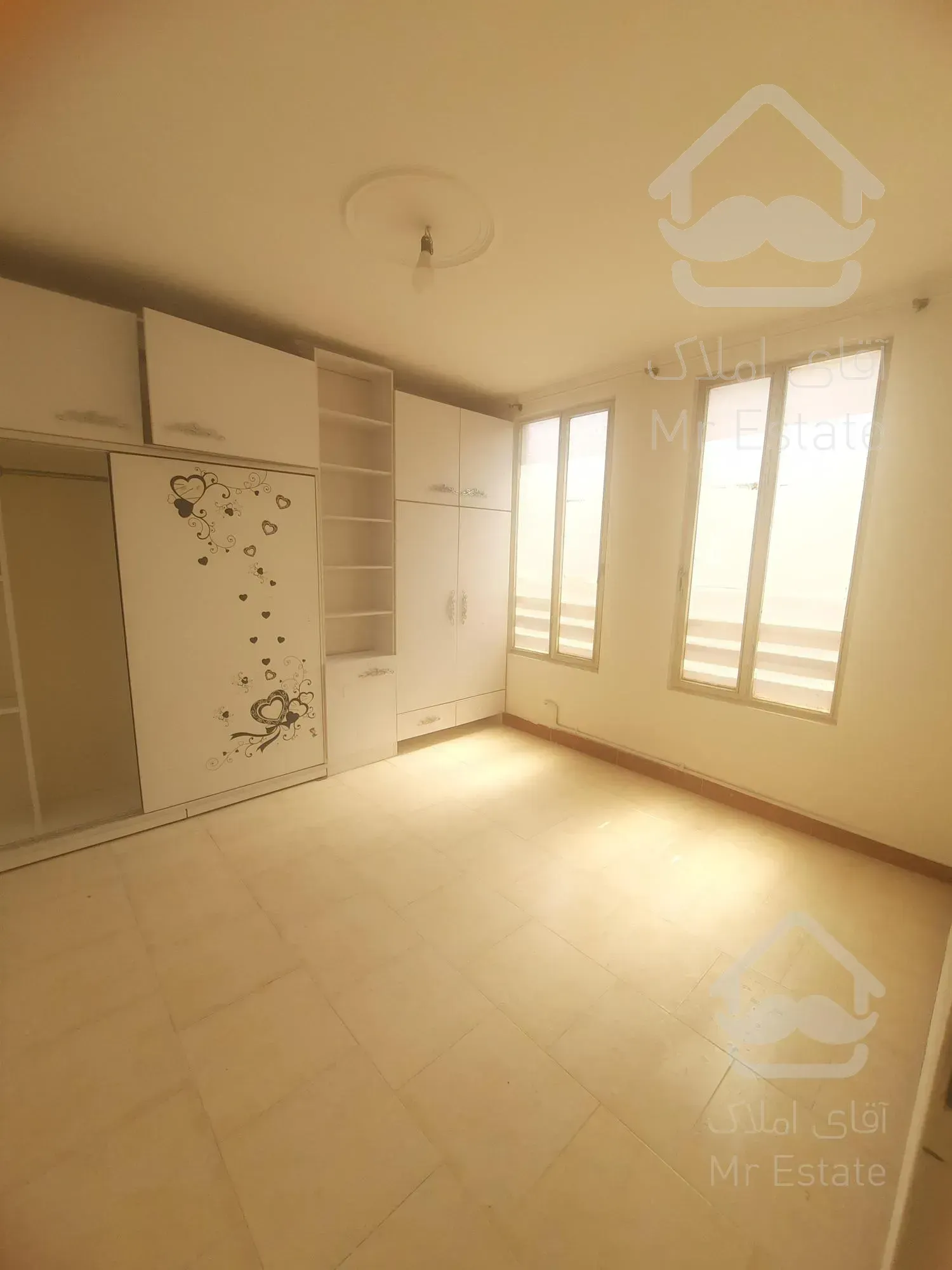 ۶۴متر آپارتمان ط۲ روبه نما اندیشه شهرک صدف