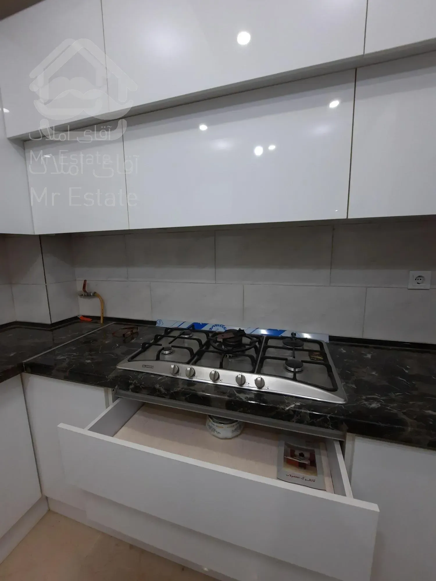 ۱۱۷متر/۲خواب/کم‌واحد واحد کلیدنخورد/خواجه‌ عبدالله