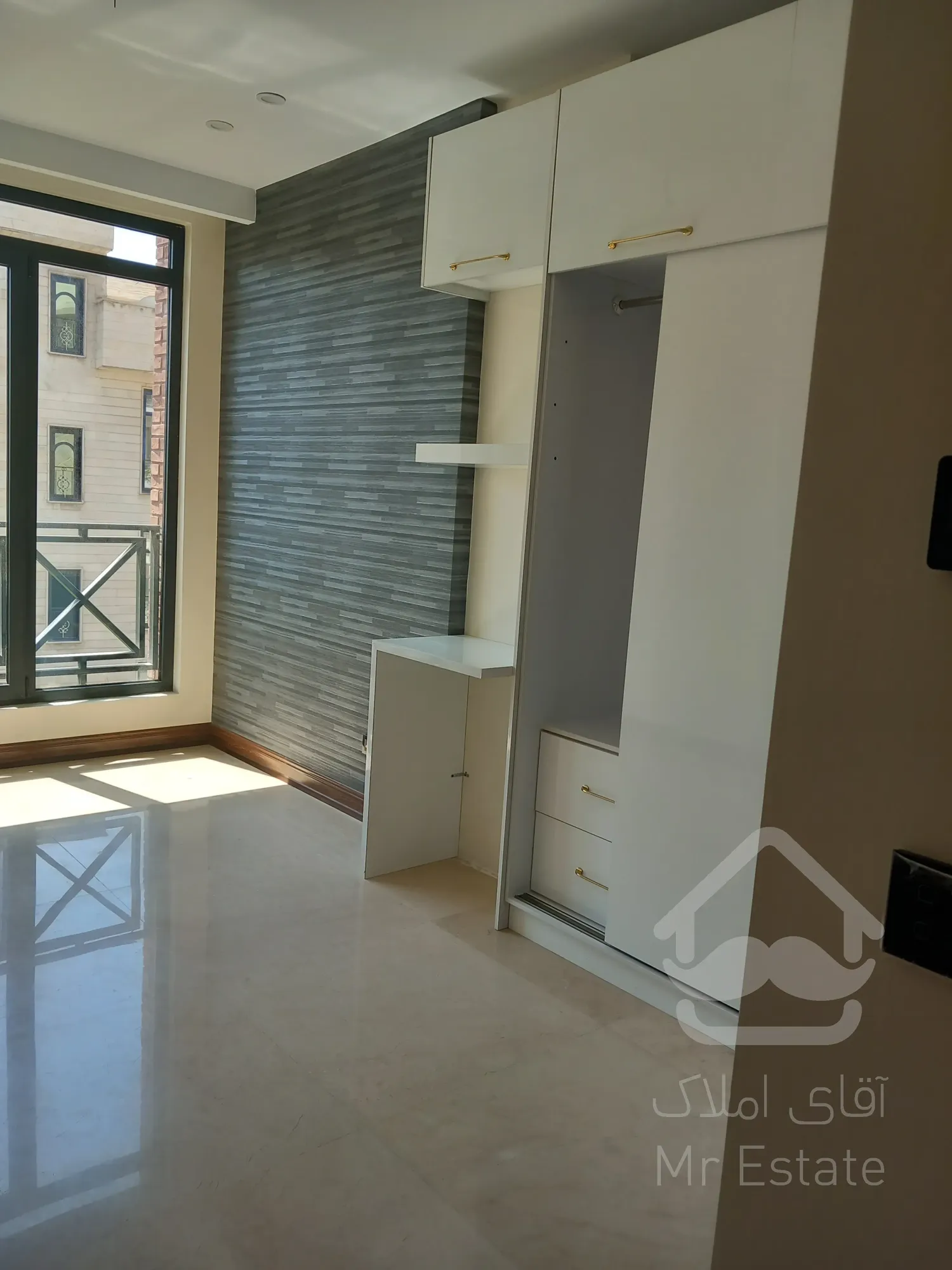 فروش 150 متر پاسداران