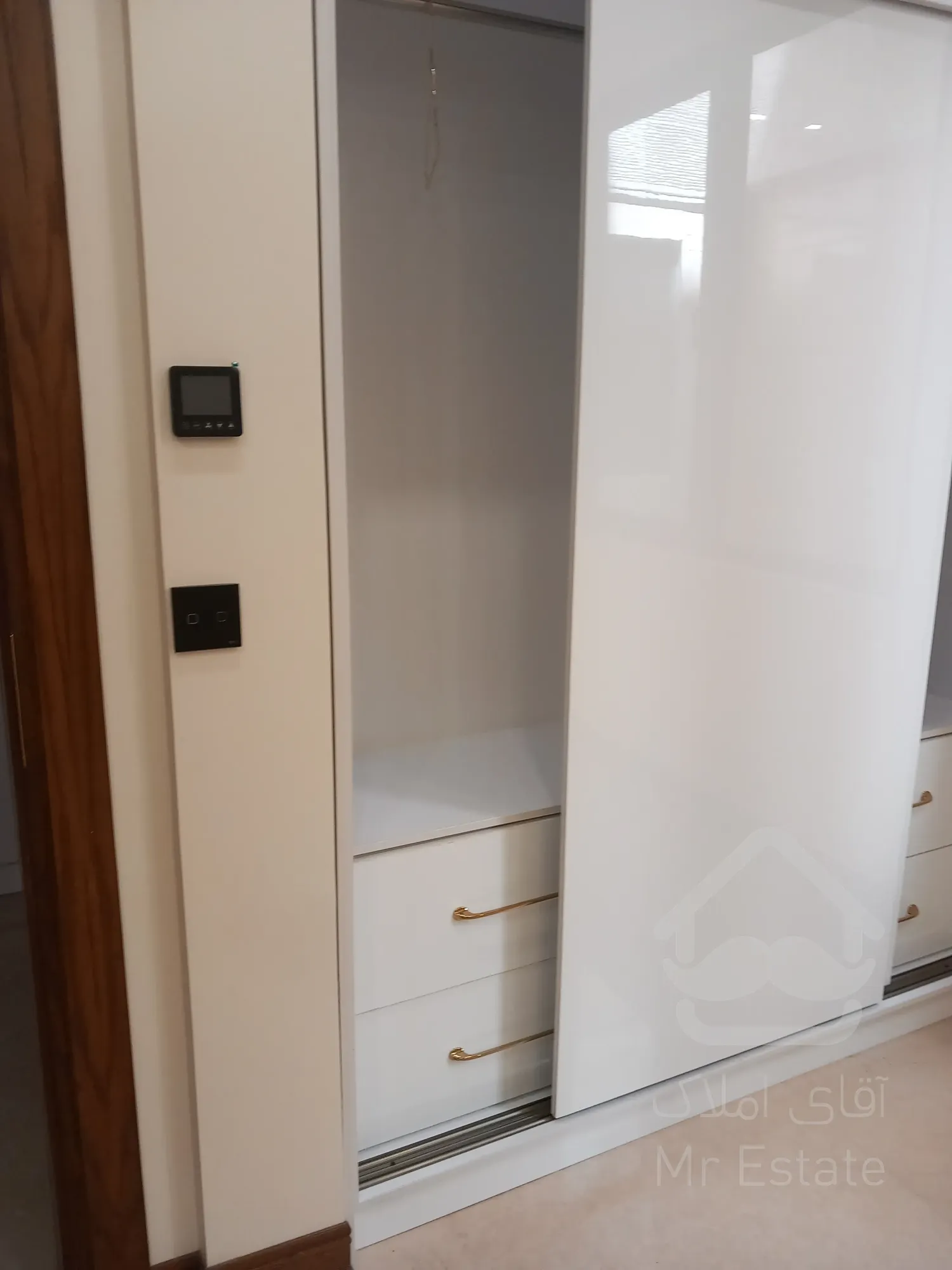 فروش 150 متر پاسداران