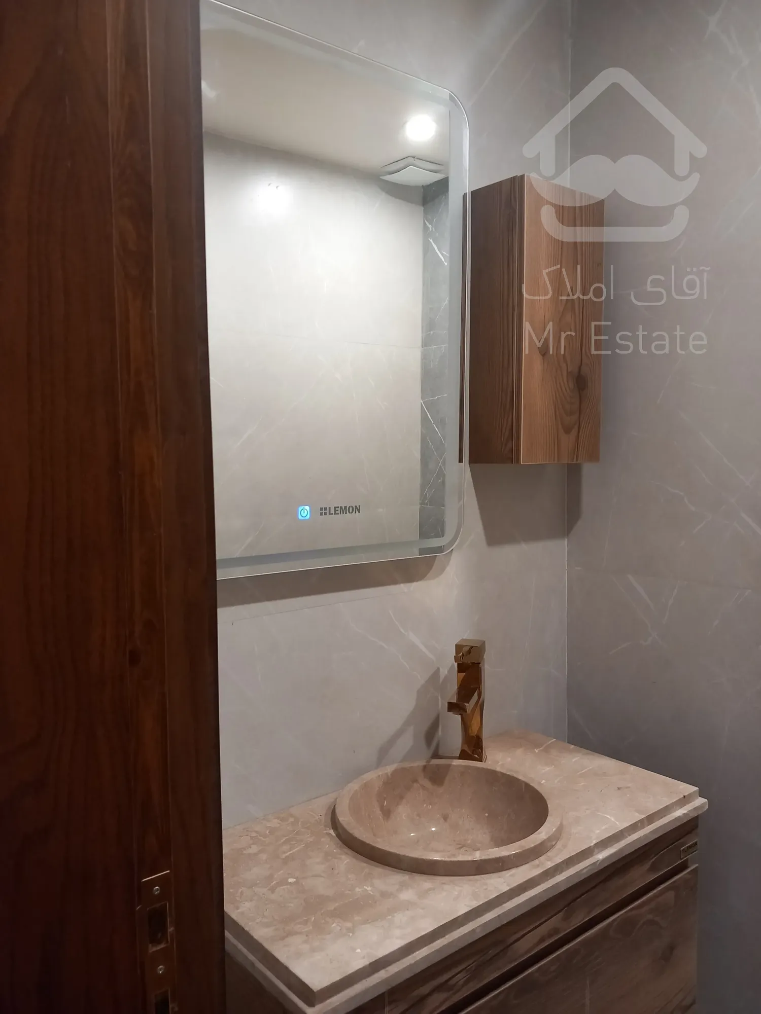 فروش 150 متر پاسداران