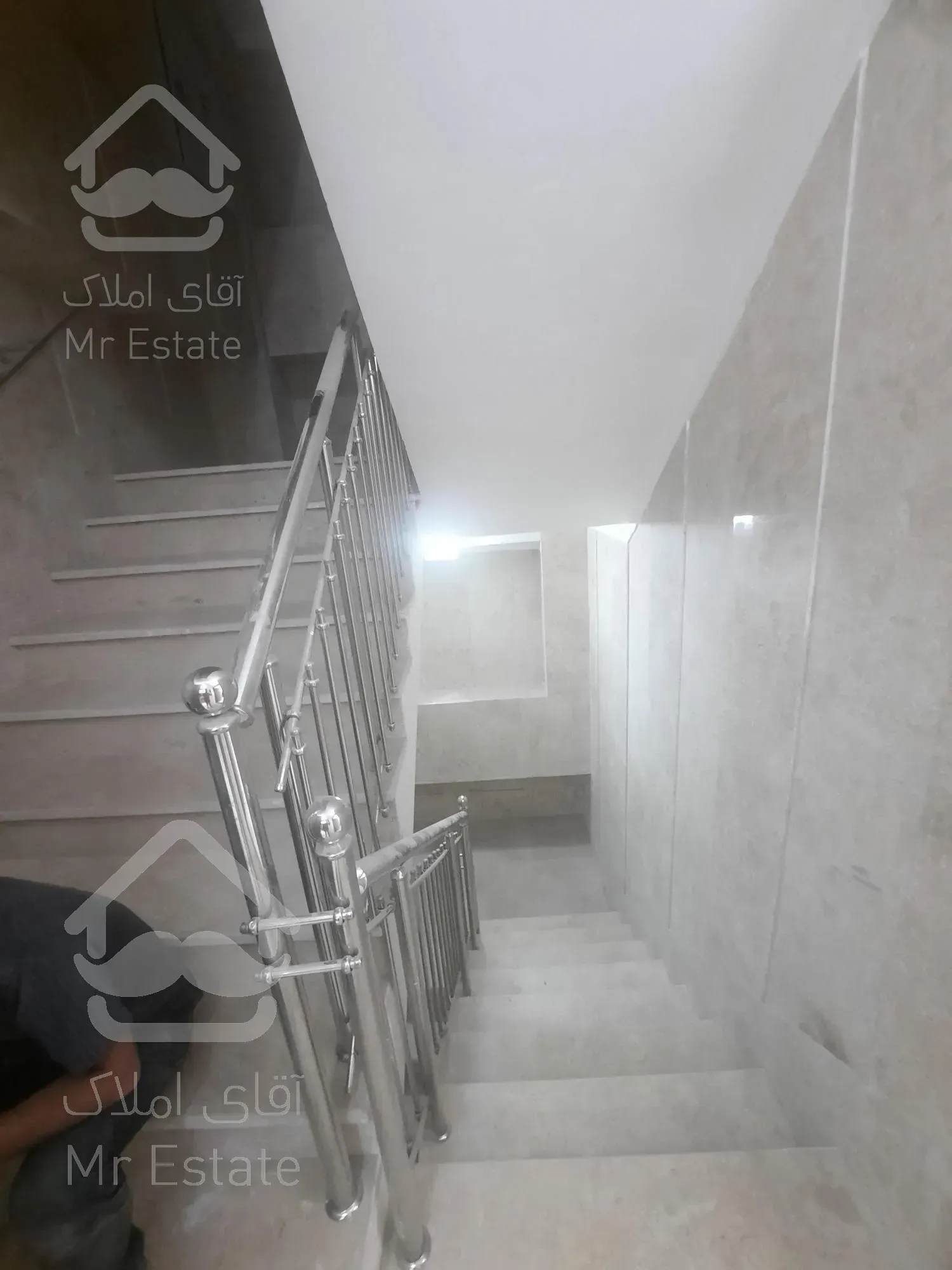 ۱۴۰متر خوش نقشه غرق نور بدون مشرف شهرک صدف