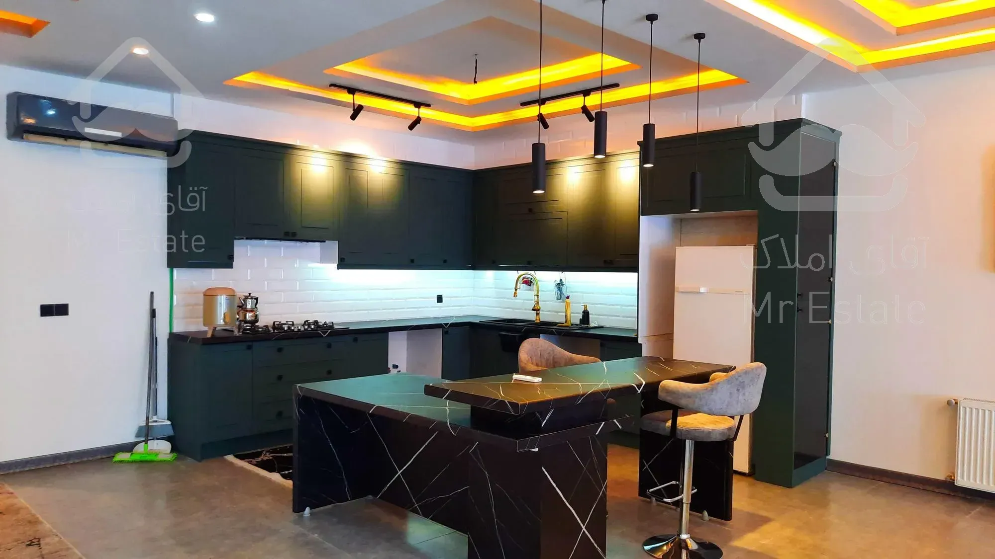 باغ ویلا ۵۰۰ متری صالح آباد ملارد تهران