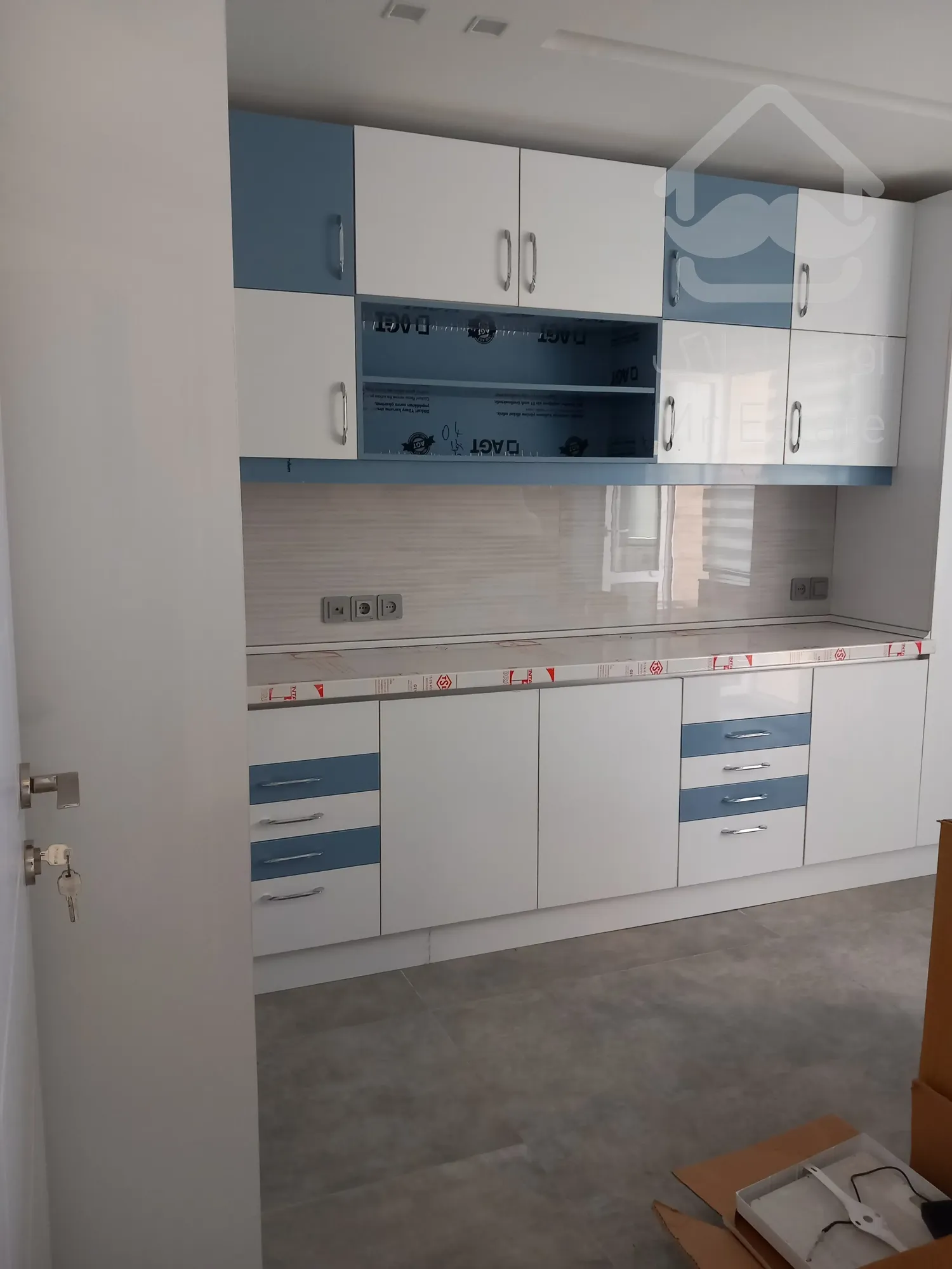 فروش 110متری قبا