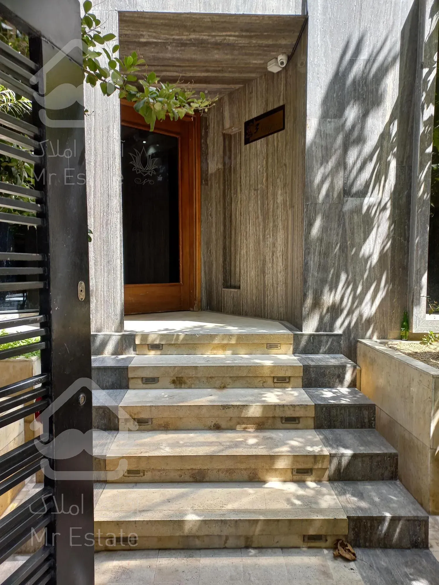 بر کامرانیه۹۰متر موقعیت اداری