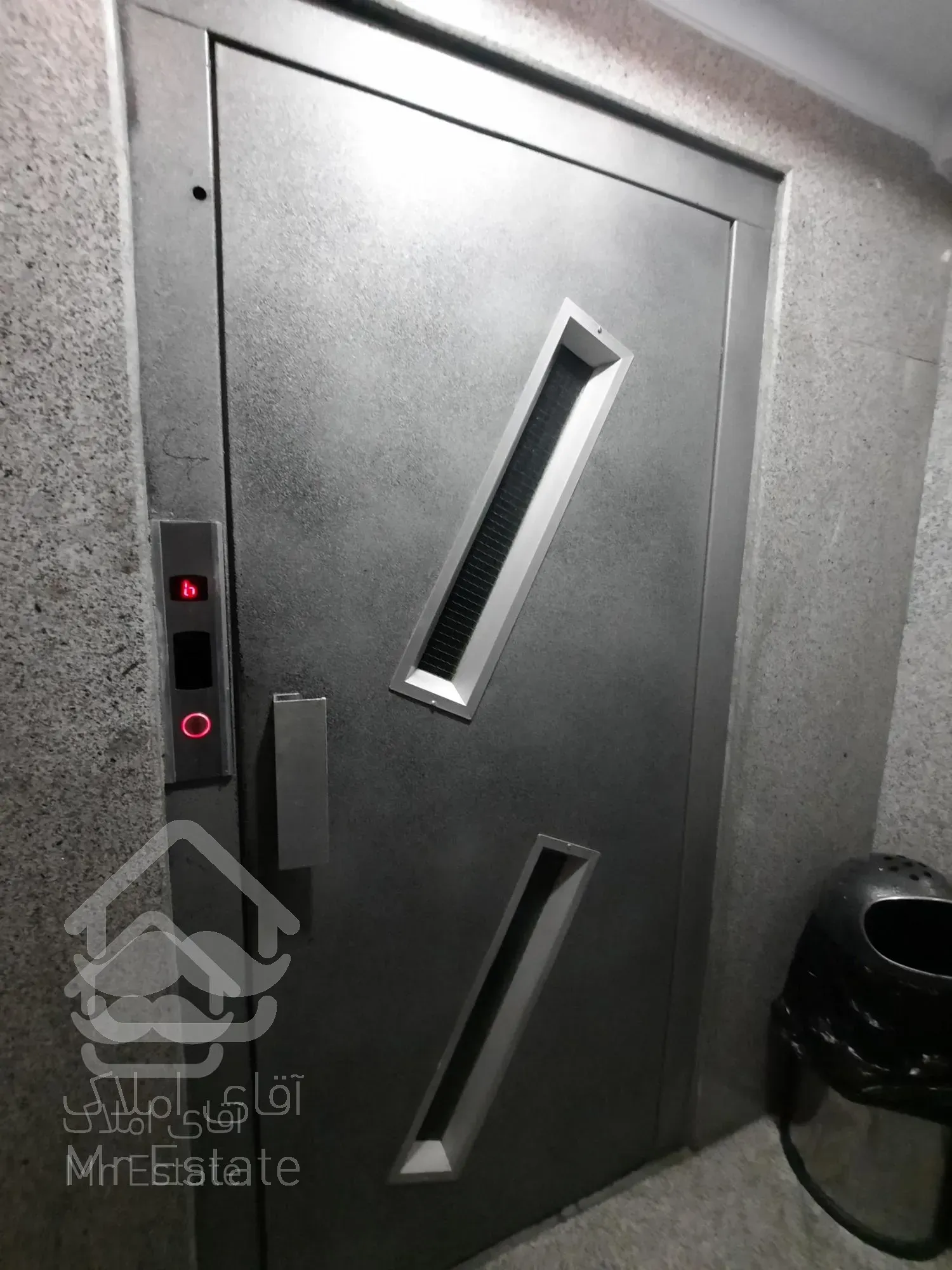 میرداماد ۸۱مترهمافیس*۲خواب*لابی مجلل*تخلیه