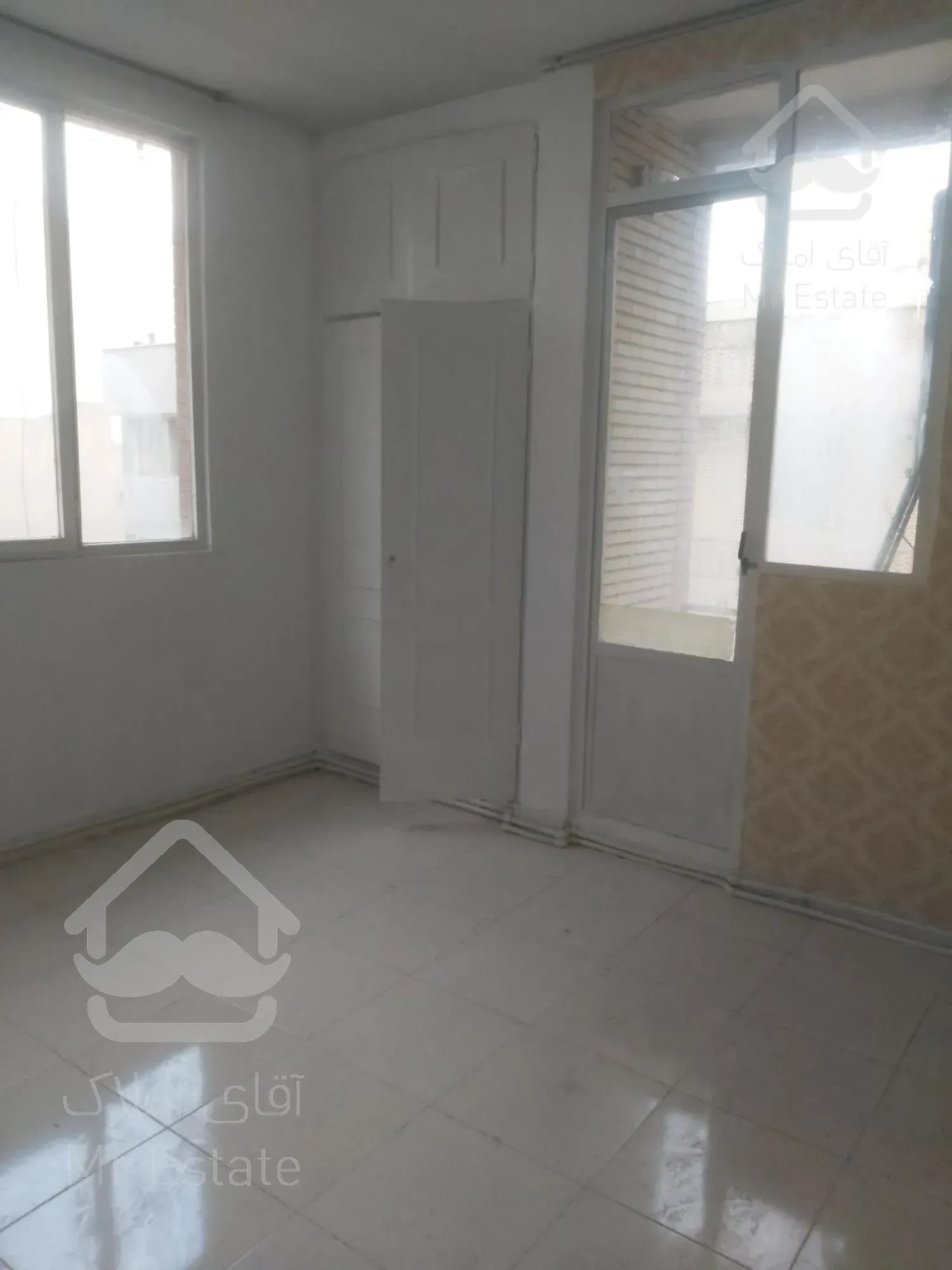 ۳۸ متر نقلی پارکینگ انباری بالکن