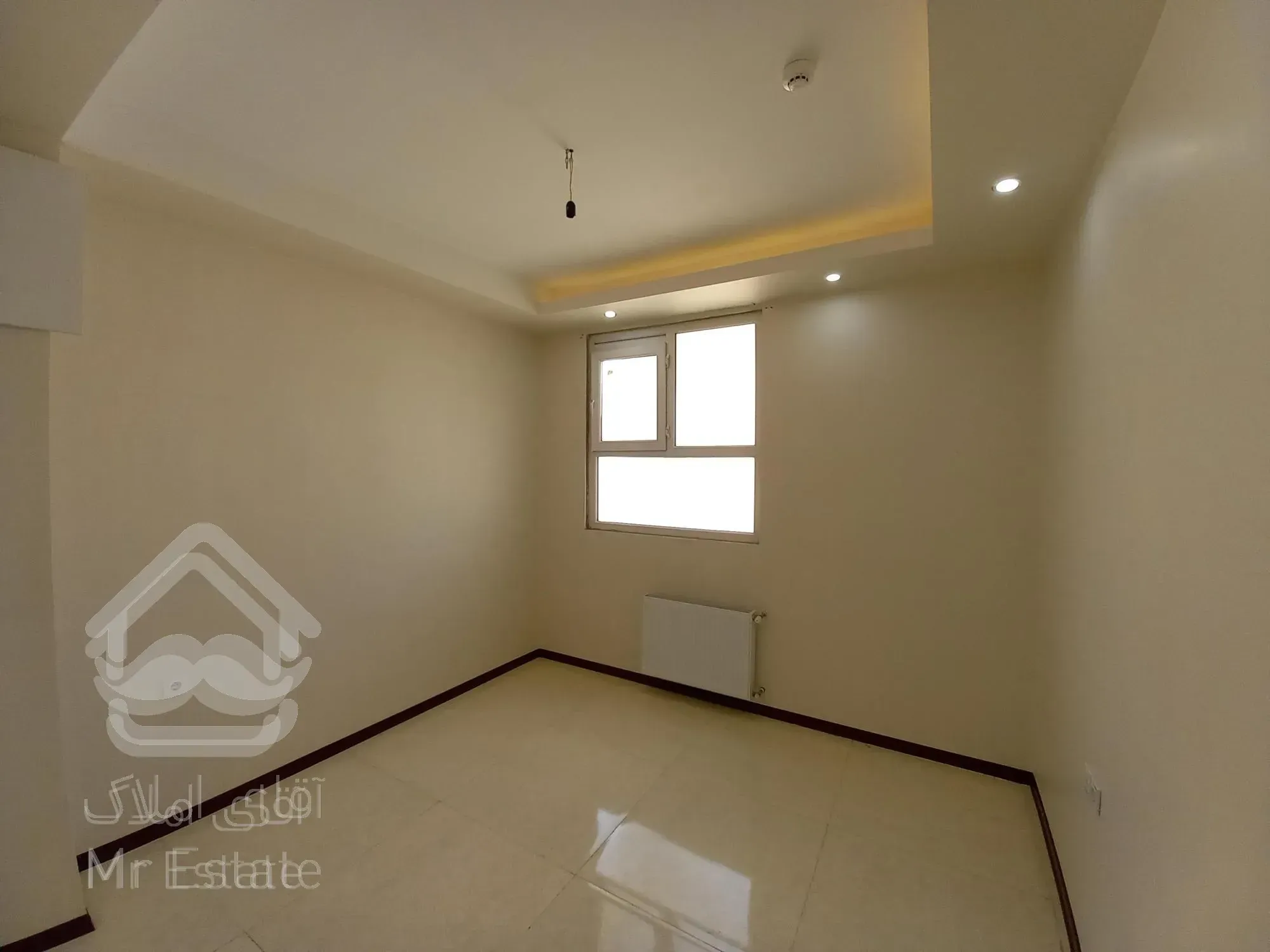 آپارتمان،۱۶۸متر،سه خوابه،گلشهر