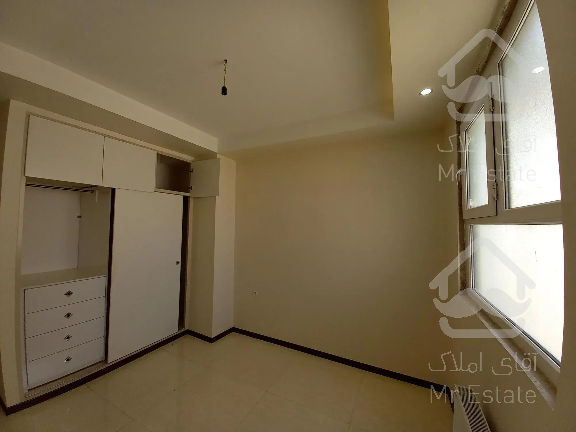 آپارتمان،۱۶۸متر،سه خوابه،گلشهر