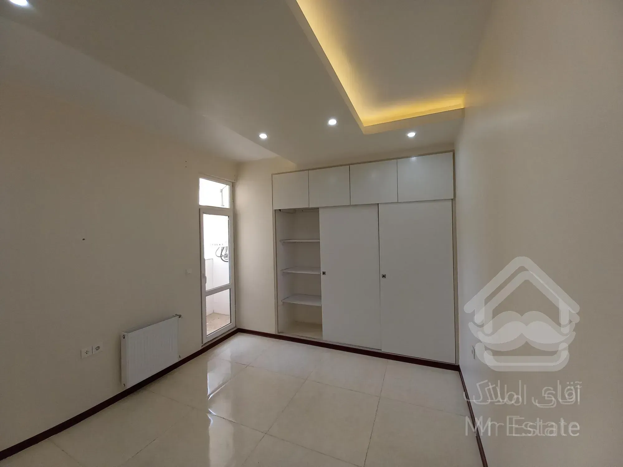 آپارتمان،۱۶۸متر،سه خوابه،گلشهر