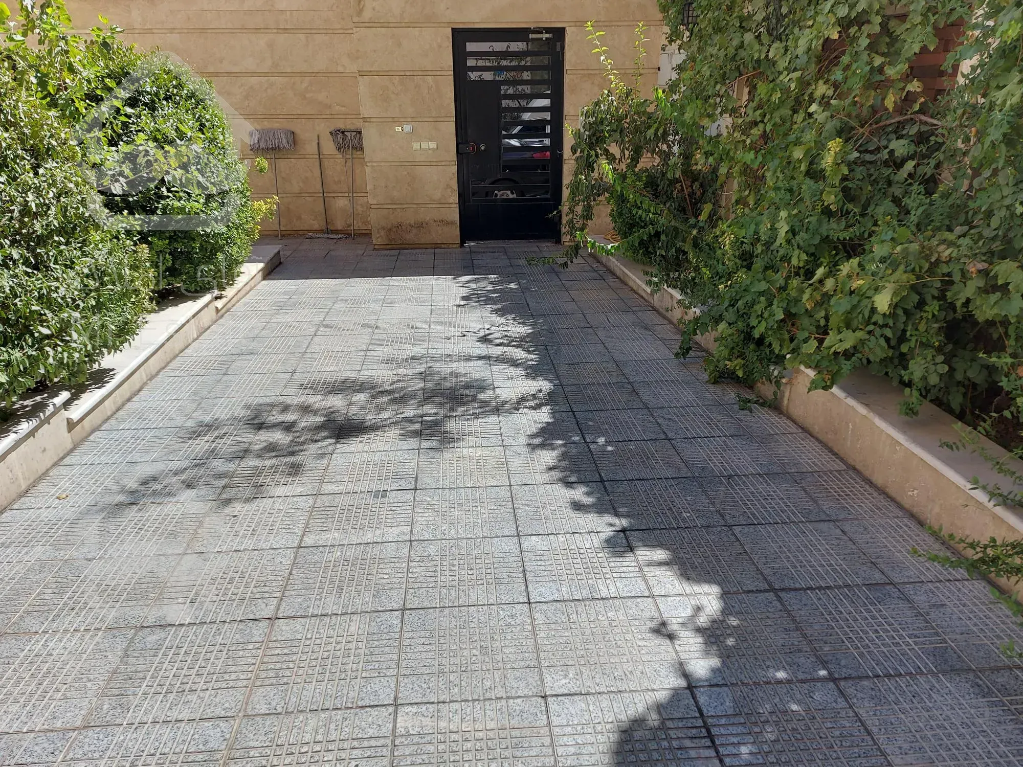 فروش موقعیت اداری ۷۶متر ۱اتاق قائم مقام