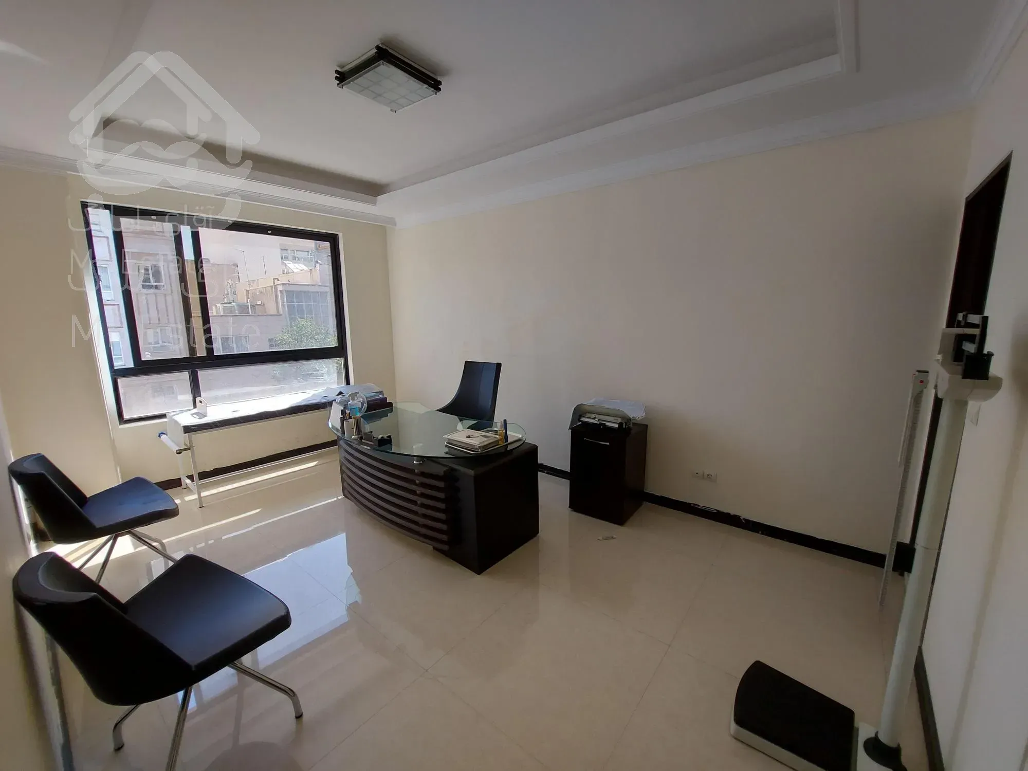 فروش موقعیت اداری ۷۶متر ۱اتاق قائم مقام