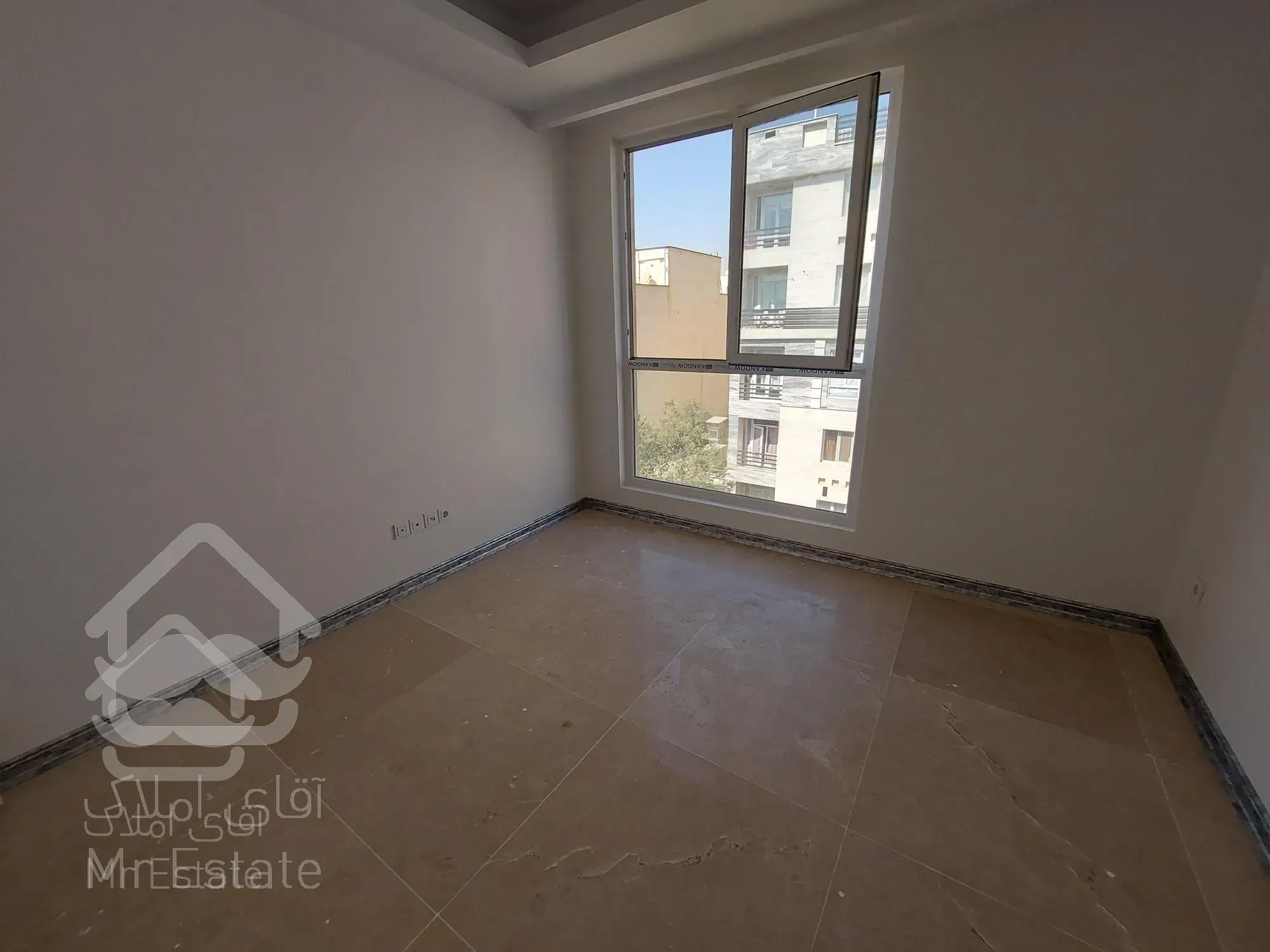 رهن آپارتمان مسکونی ۱۰۷متر ۲خواب هفت تیر مفتح شمالی