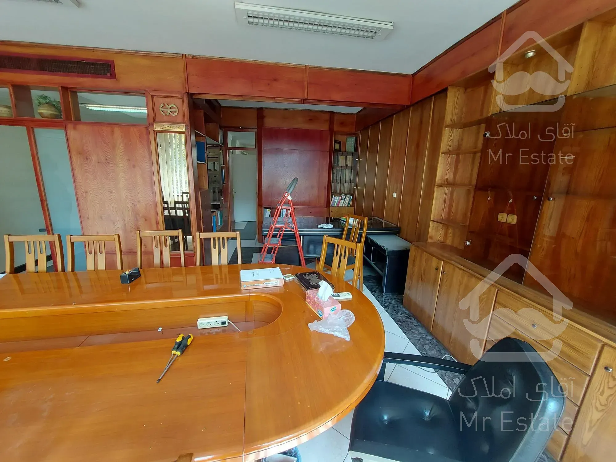 فروش مستغلات اداری کریمخان قائم مقام ۳۳۰متر