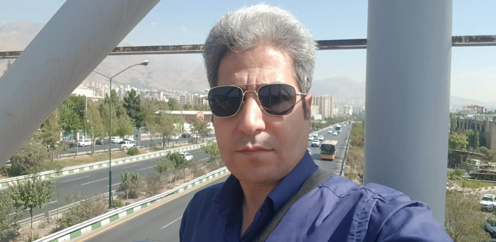 اردشیر عزتی