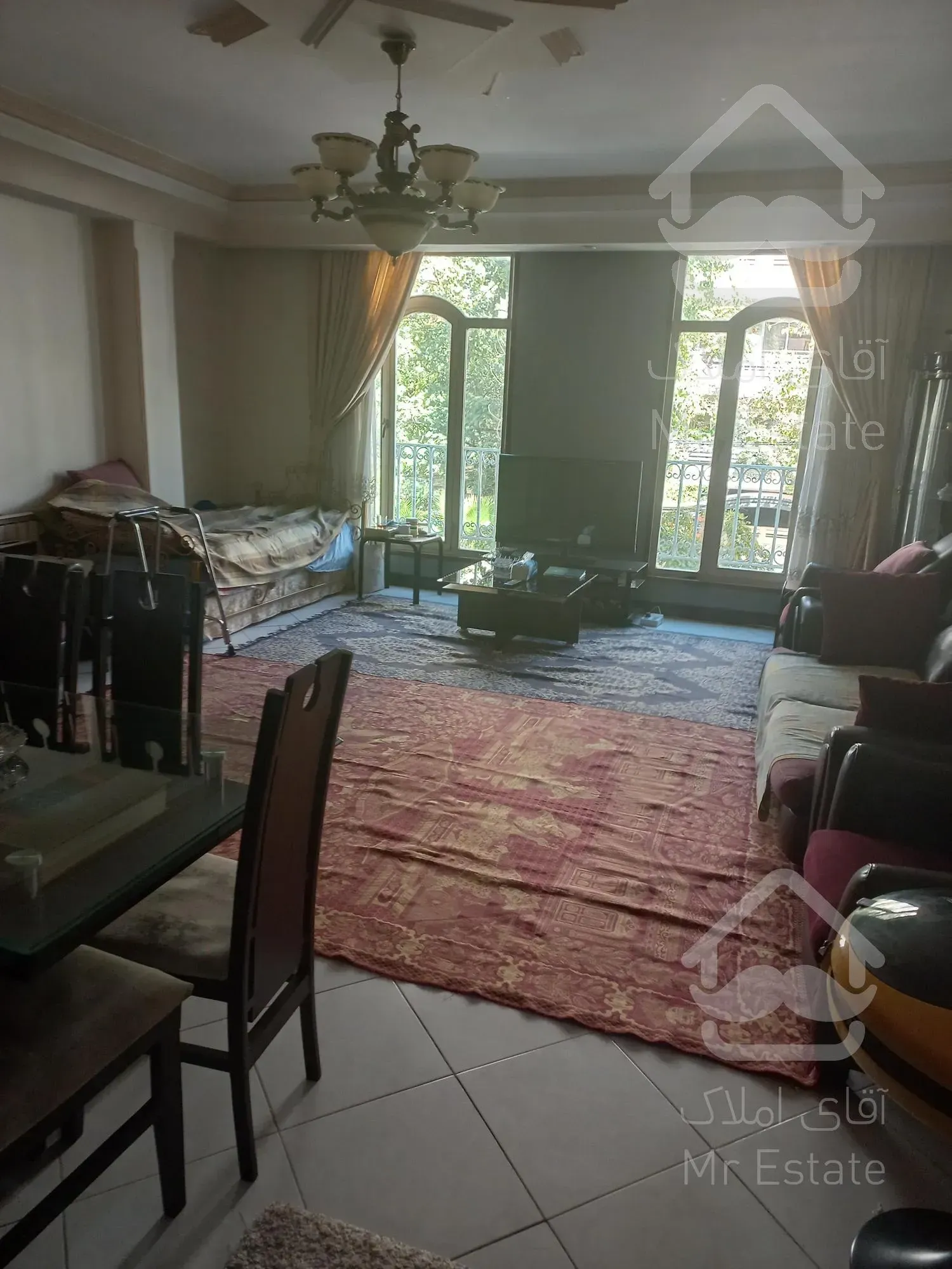 دربهترین لوکیشن سازمان برنامه مرکزی(اینالو)