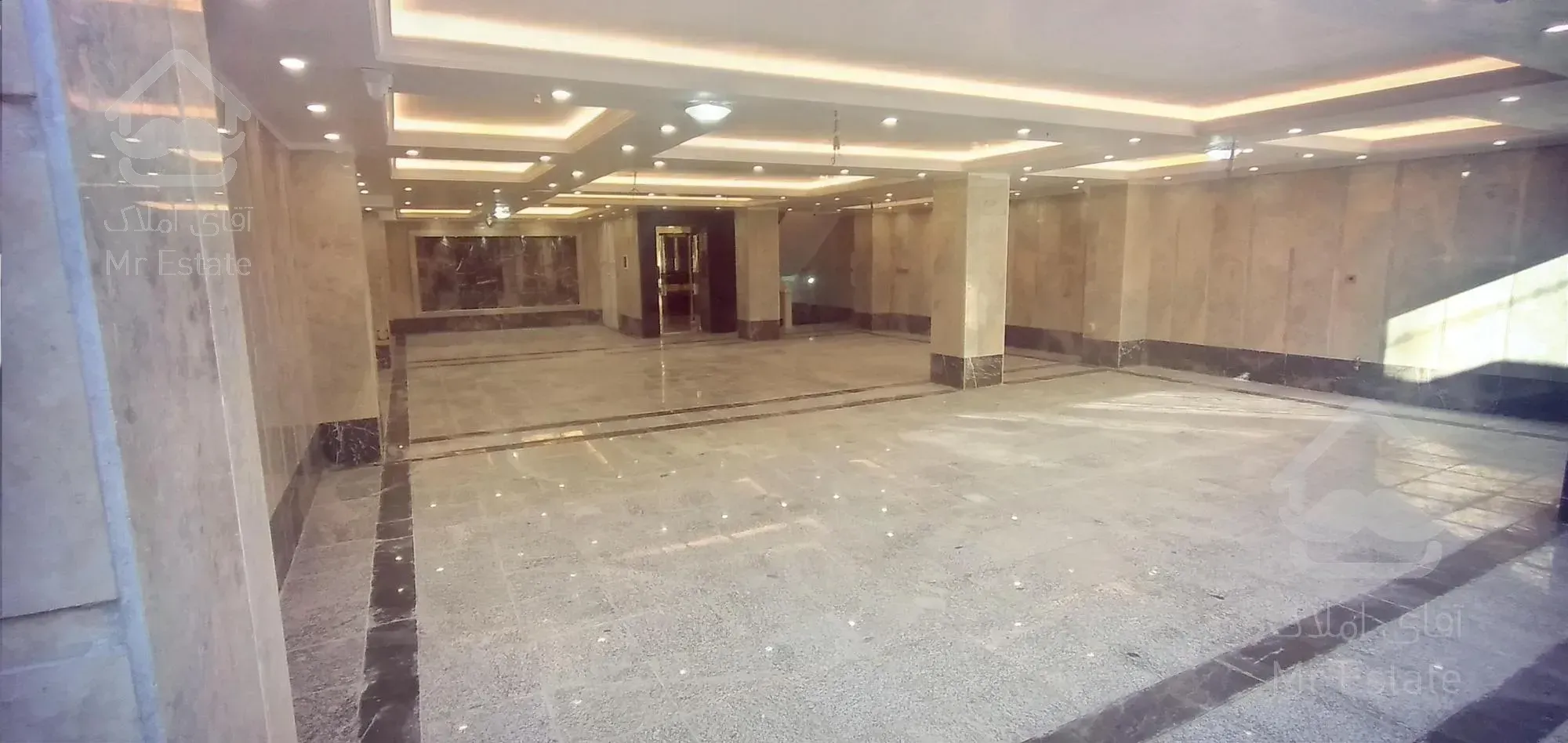 فروش آپارتمان ۱۴۰ متری ورامین کلید نخورده