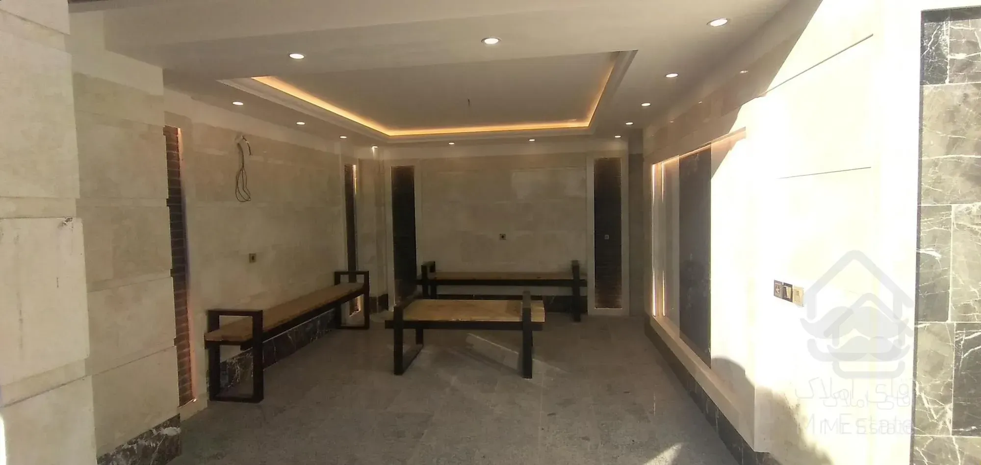 فروش آپارتمان ۱۴۰ متری ورامین کلید نخورده