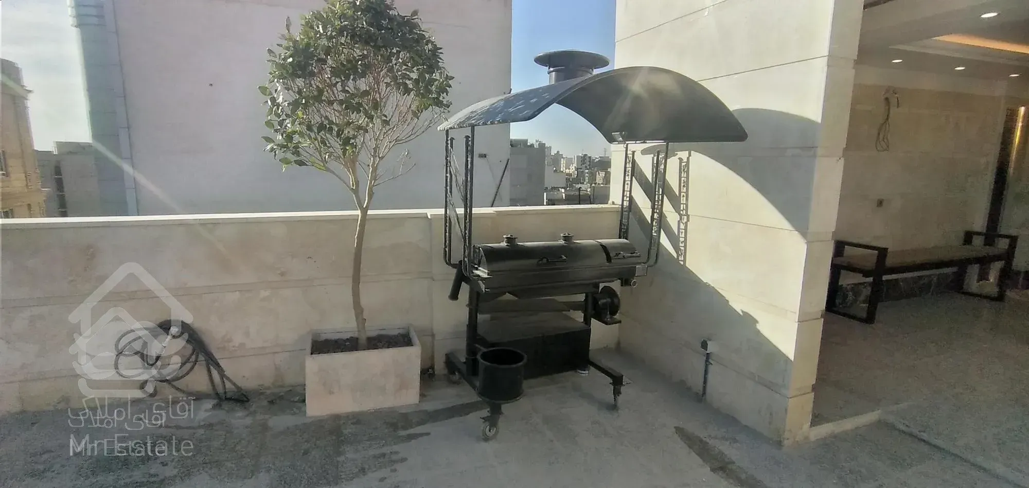 فروش آپارتمان ۱۴۰ متری ورامین کلید نخورده