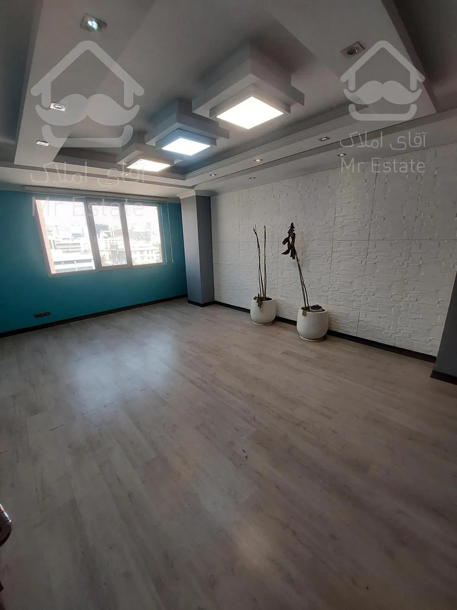 ۵۵۰ متر دو طبقه مستقل ۷ پارکینگ جردن