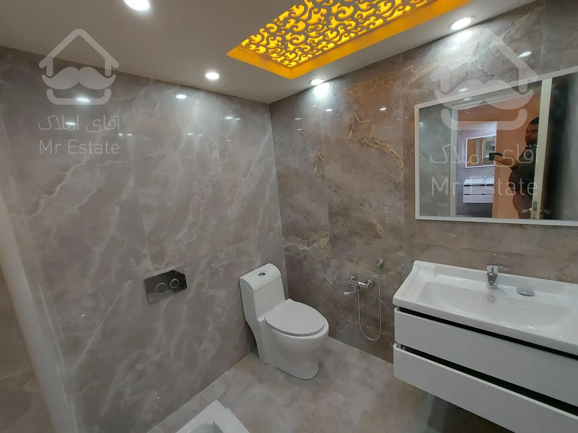 رهن آپارتمان مسکونی ۱۴۰متر۲خواب نوساز قائم مقا مسنایی