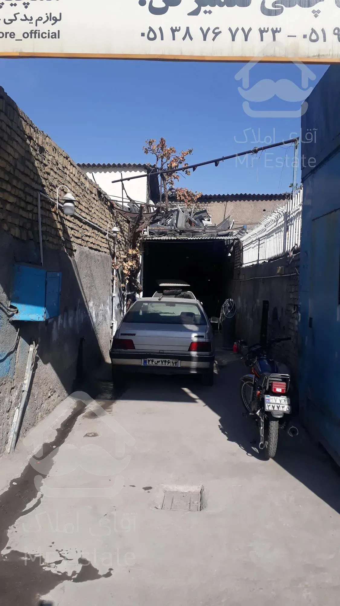 مغازه تجاری ۸۰ متر قولنامه ای داری آب و برق و گاز مستقل