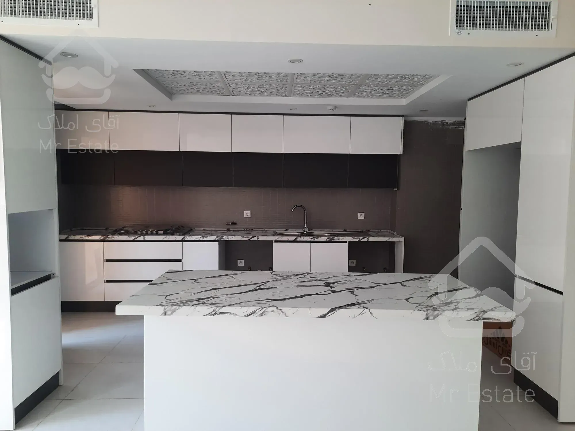 فروش واحد ۱۷۲متری