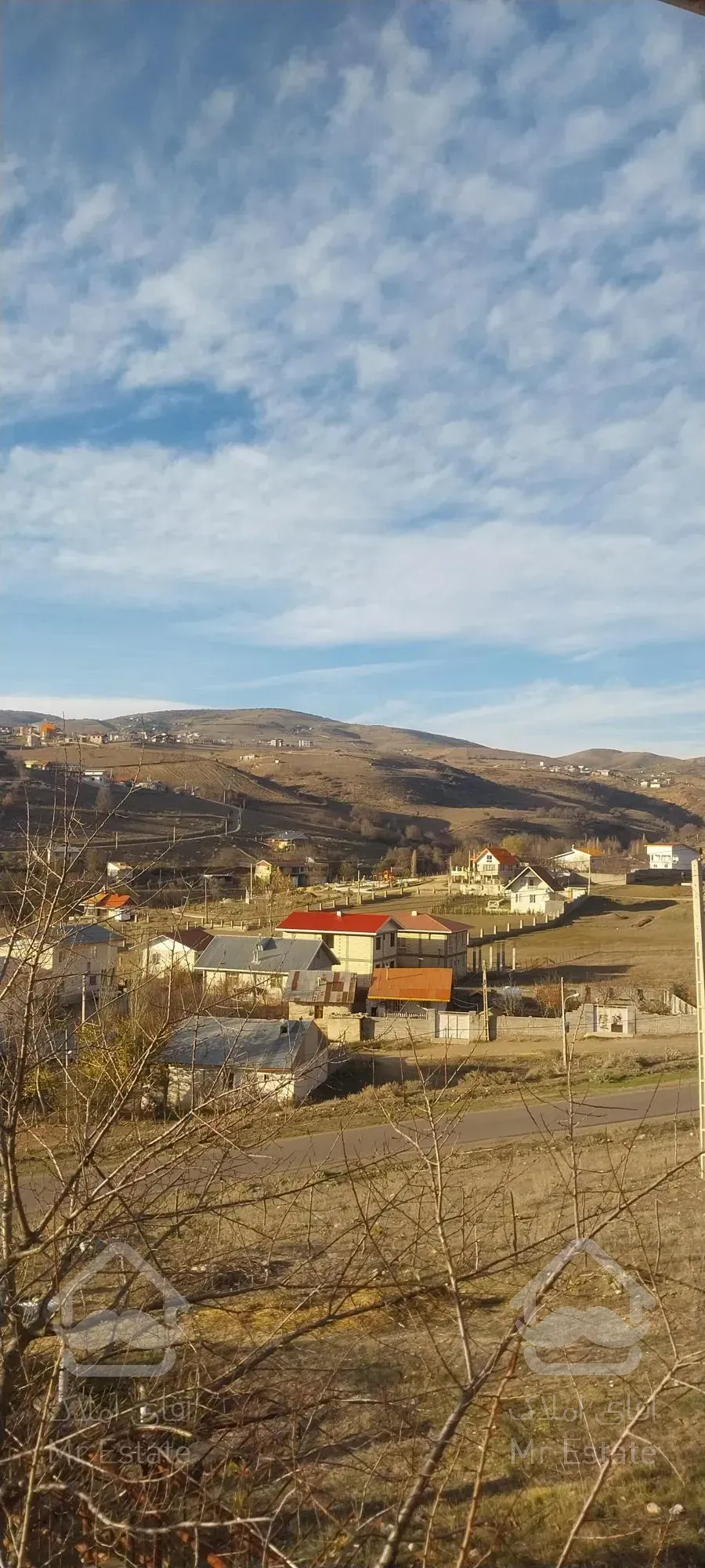 ۱۰۰۰۰ متر چسبیده به بافت مسکونی