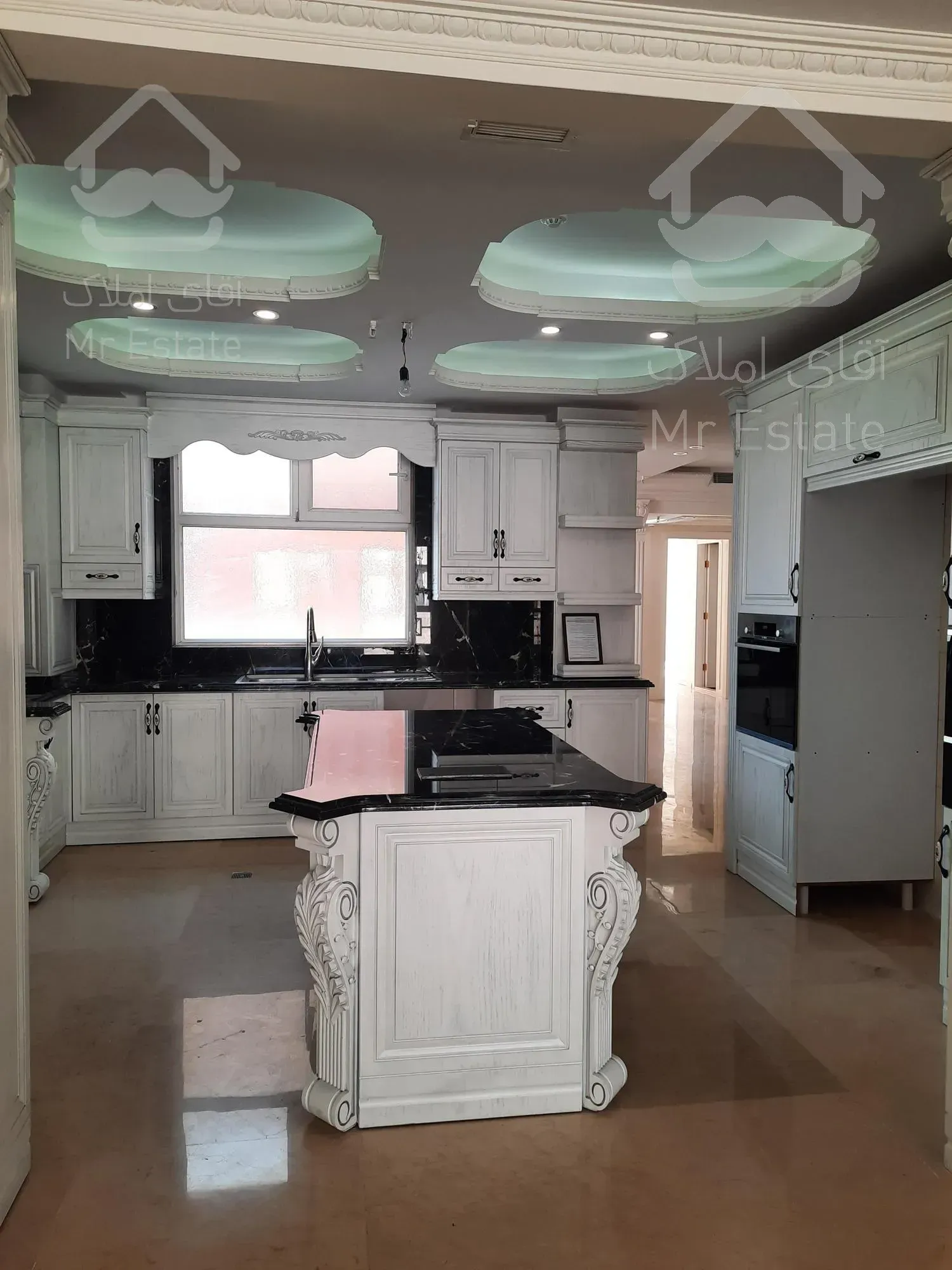 ۲۲۰متر /بالای کوی دانشگاه