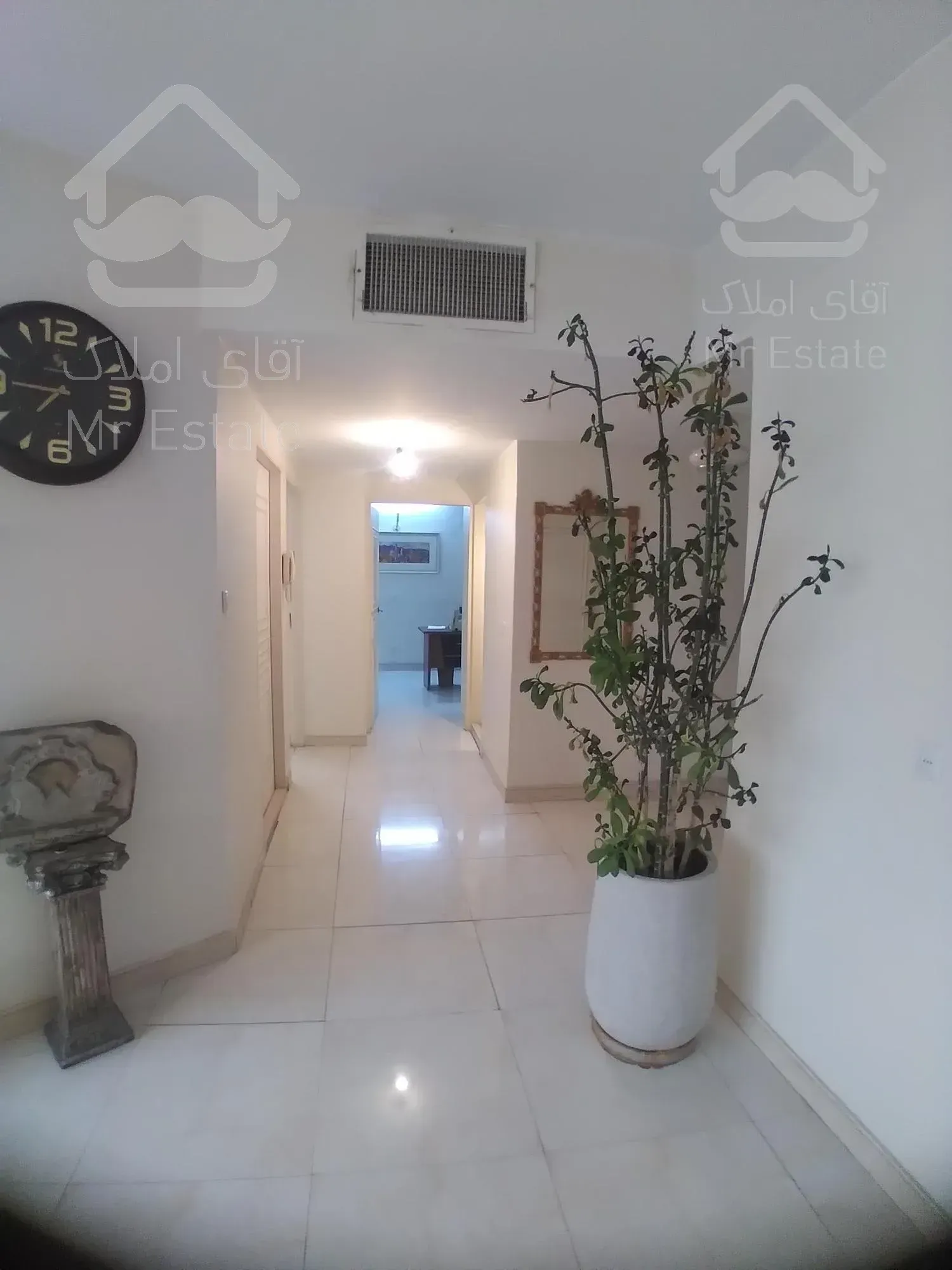 ۱۰۰ متر موقعیت اداری