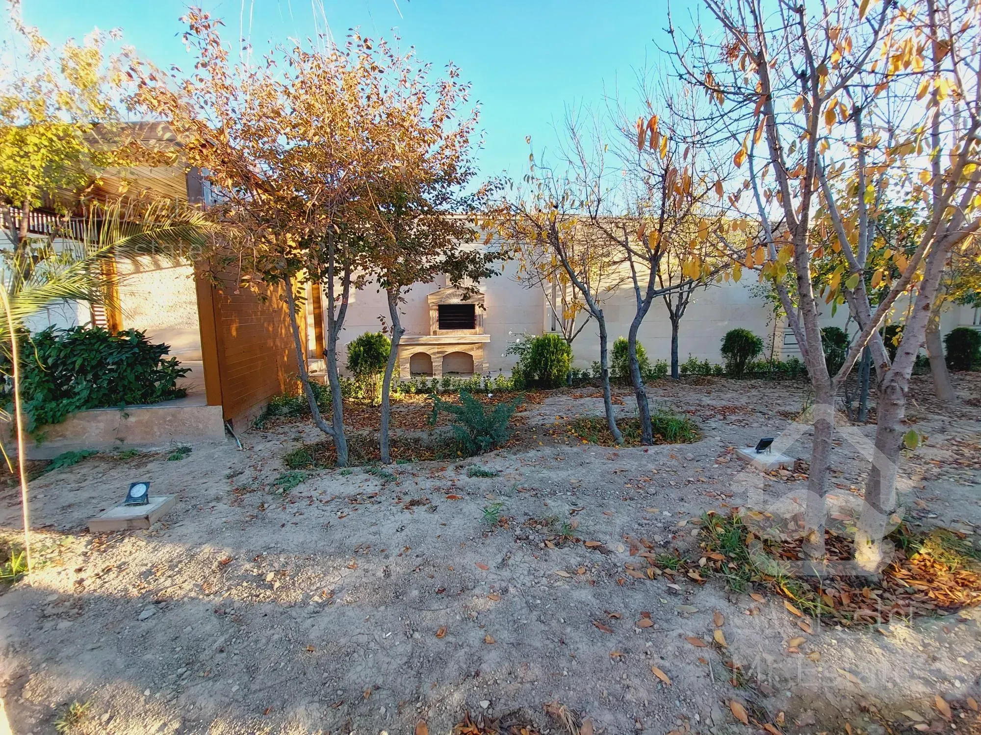 باغ ویلای ۱۵۰۰ متری،قیمت استثنایی