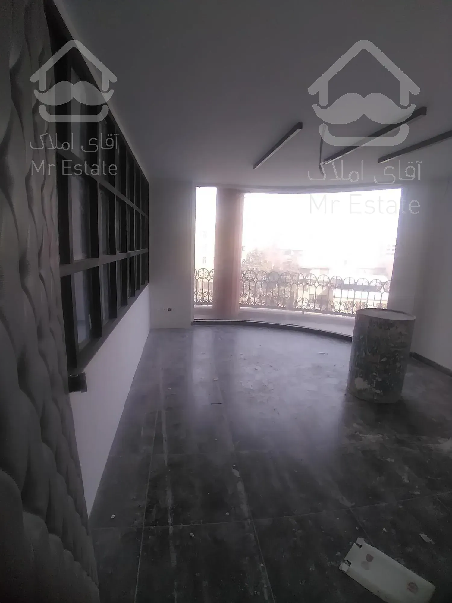 ۱۴۰۰ متر زیربنا ( سند اداری )